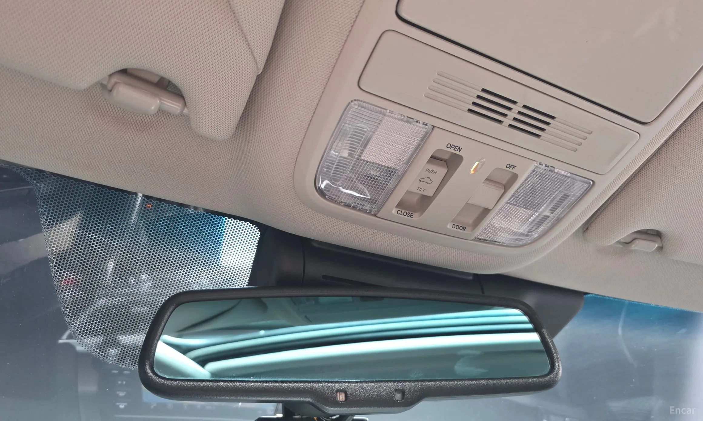 Honda Accord 10th Generation превью 19