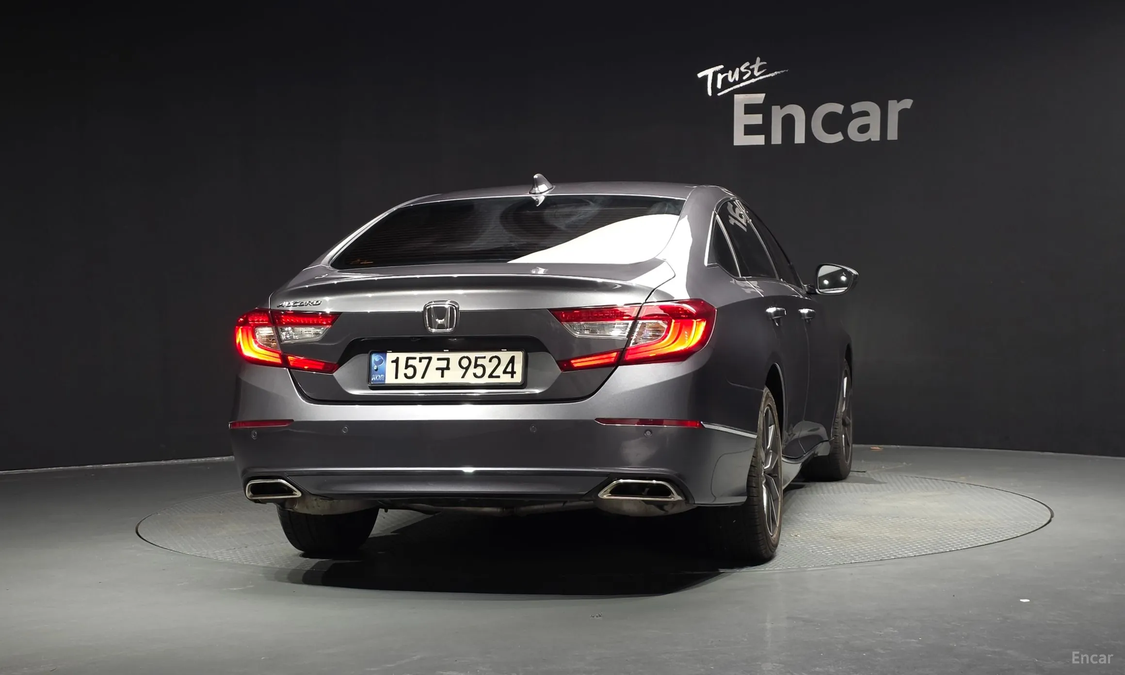 Honda Accord 10th Generation превью 4