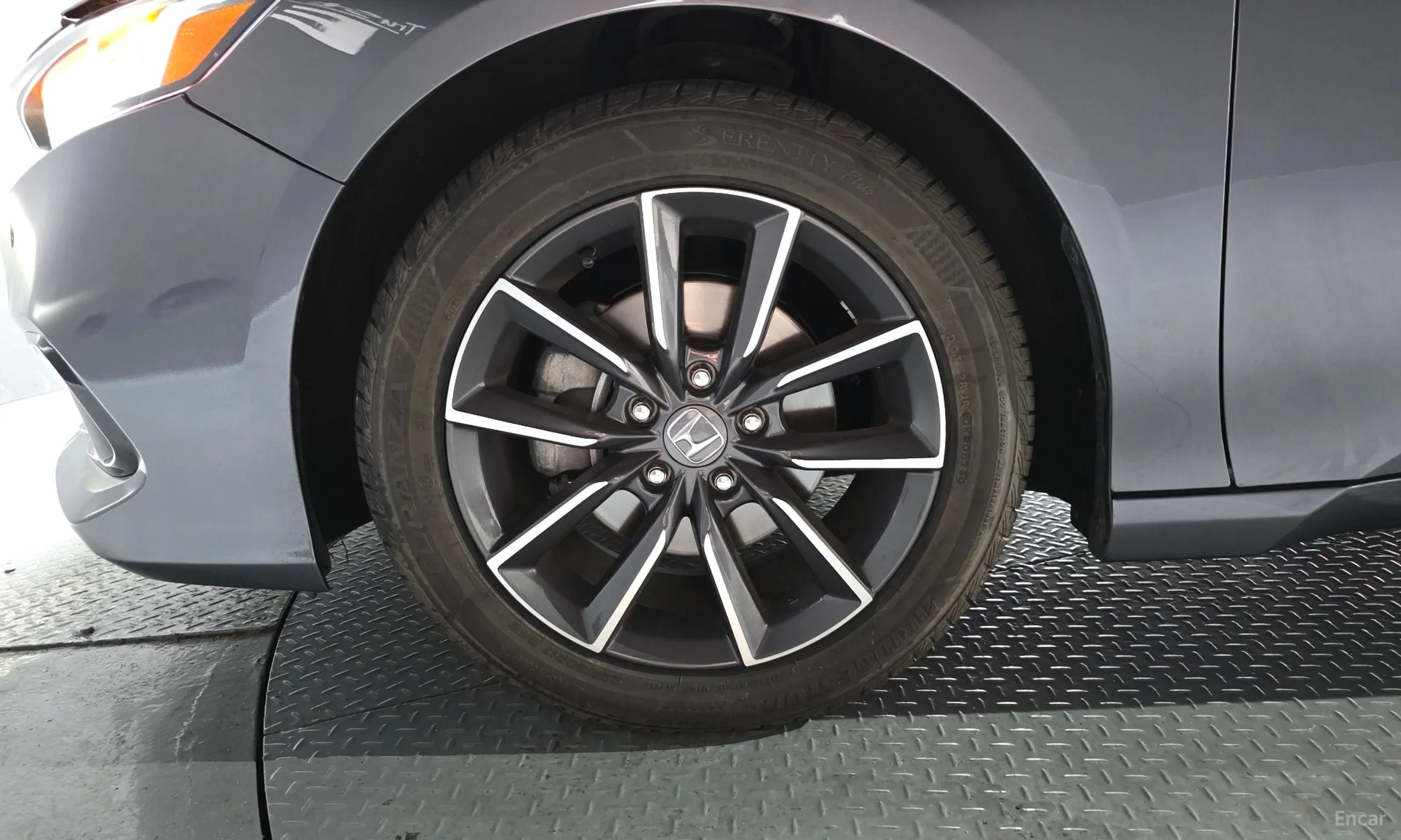 Honda Accord 10th Generation превью 5