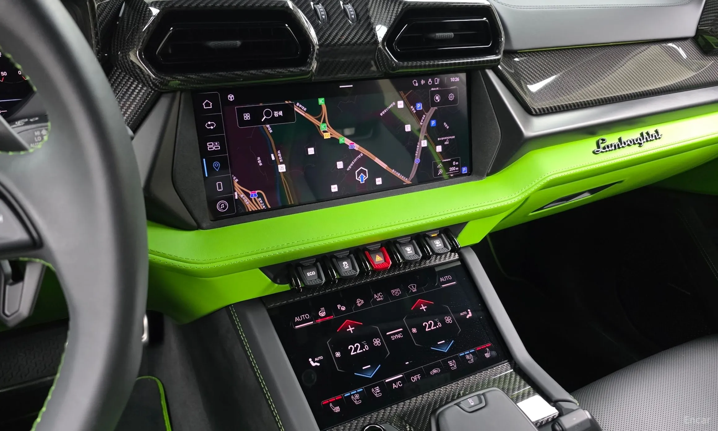 Lamborghini Urus превью 16