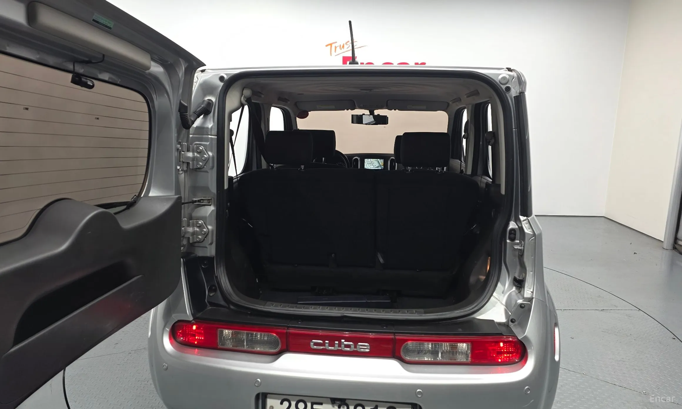 Nissan Cube превью 20