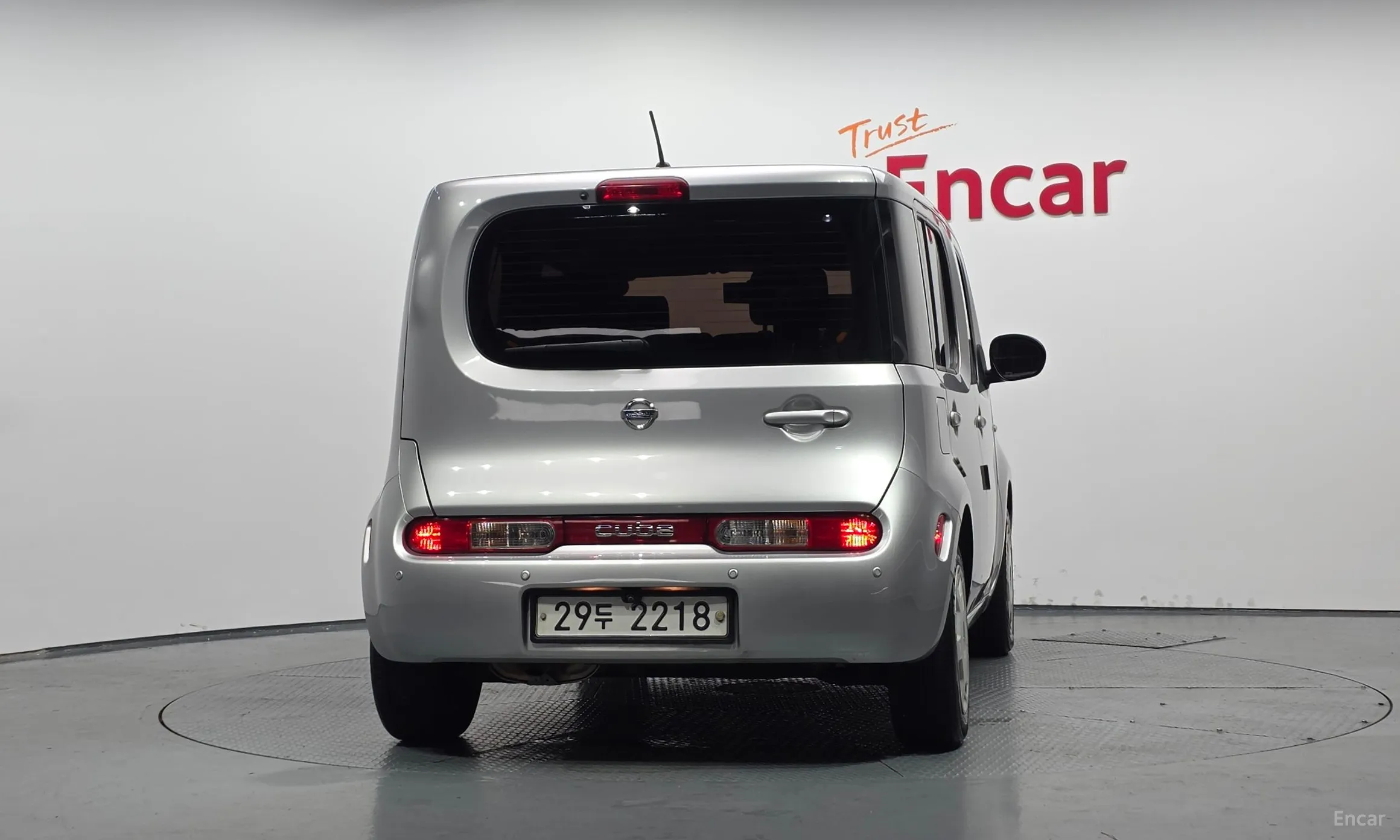 Nissan Cube превью 4