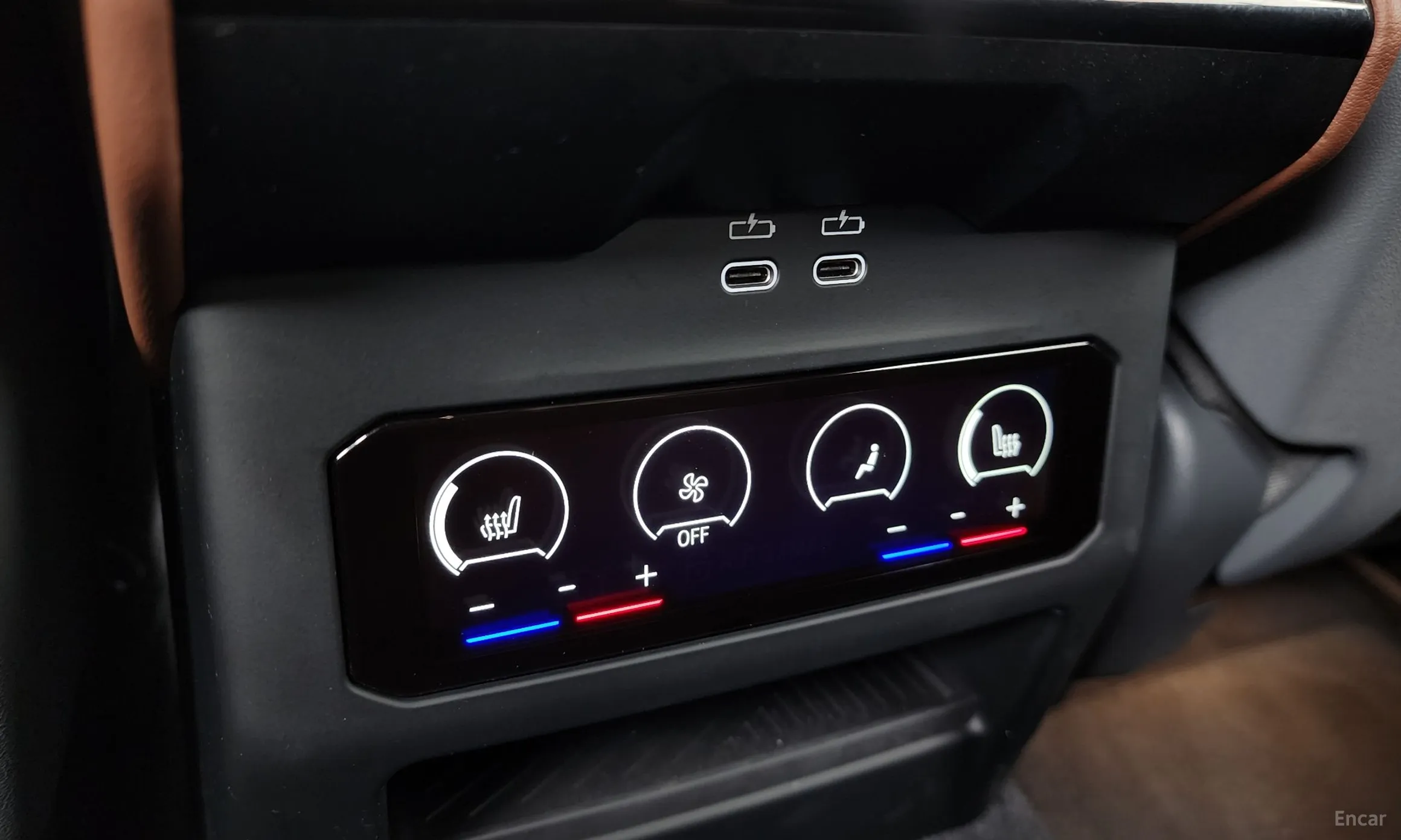 BMW 5 Series (G60) превью 19
