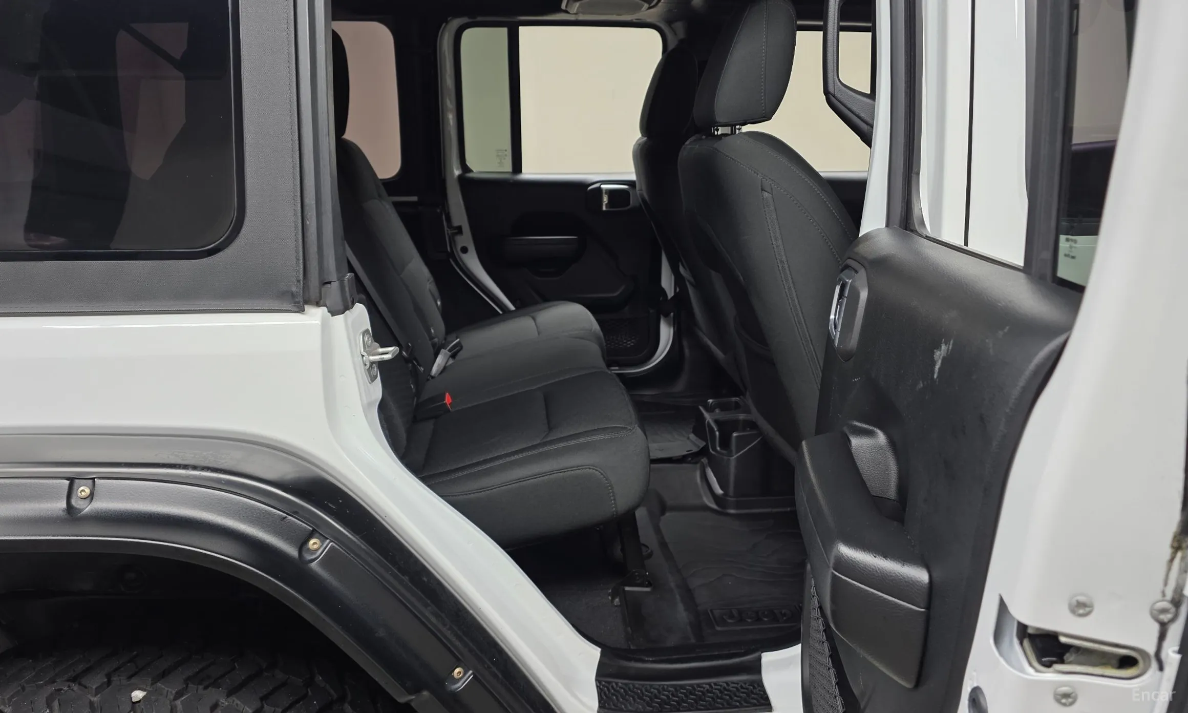 Jeep Wrangler (JL) превью 11