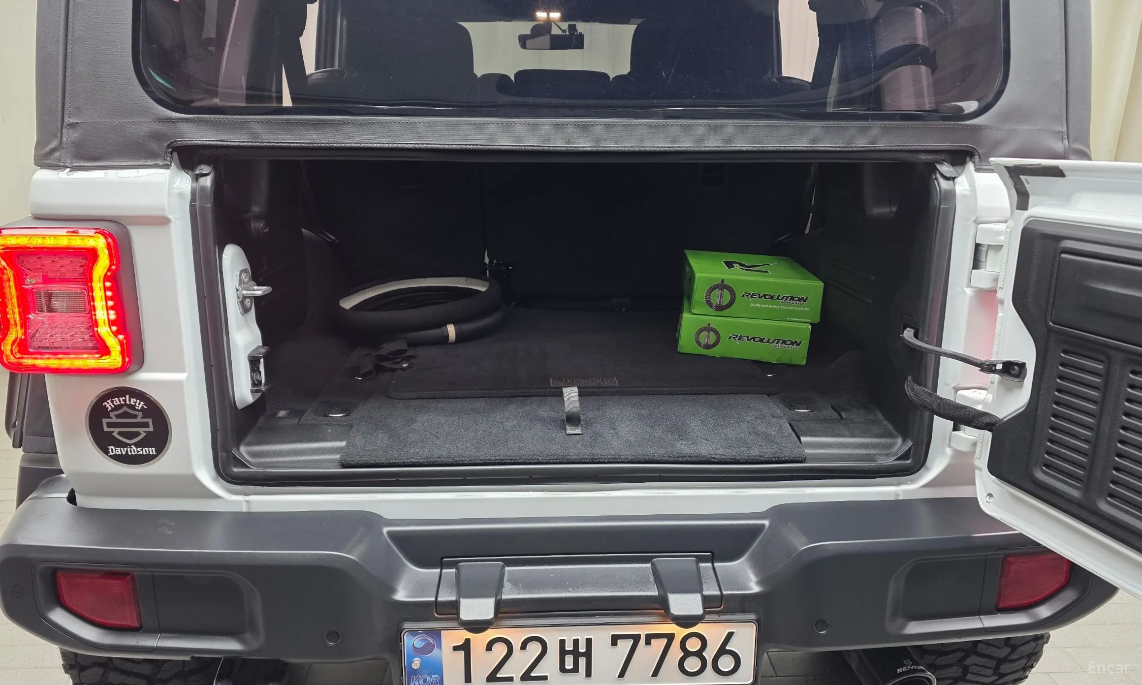 Jeep Wrangler (JL) превью 17