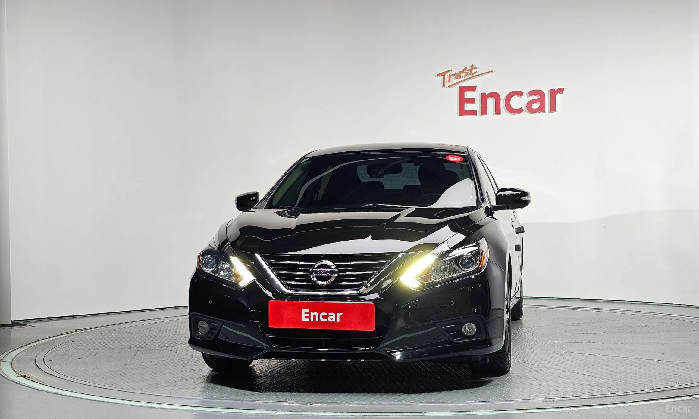 Nissan Altima превью 3