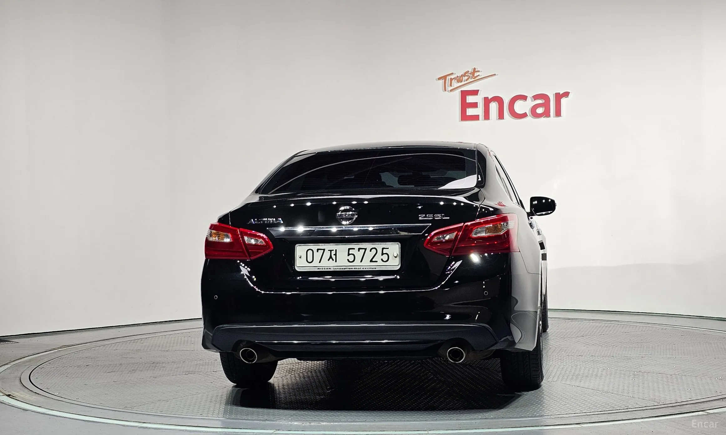 Nissan Altima превью 4