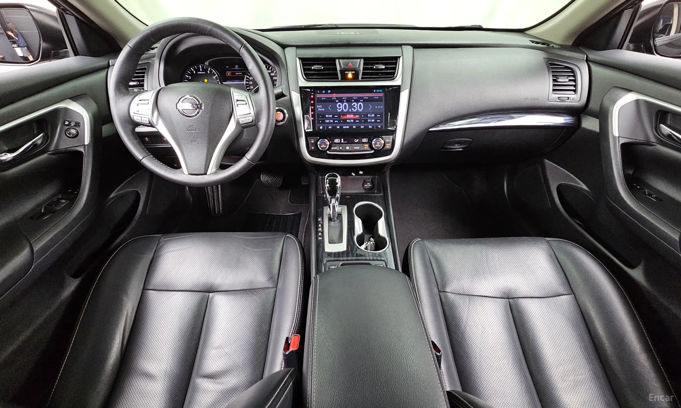 Nissan Altima превью 7