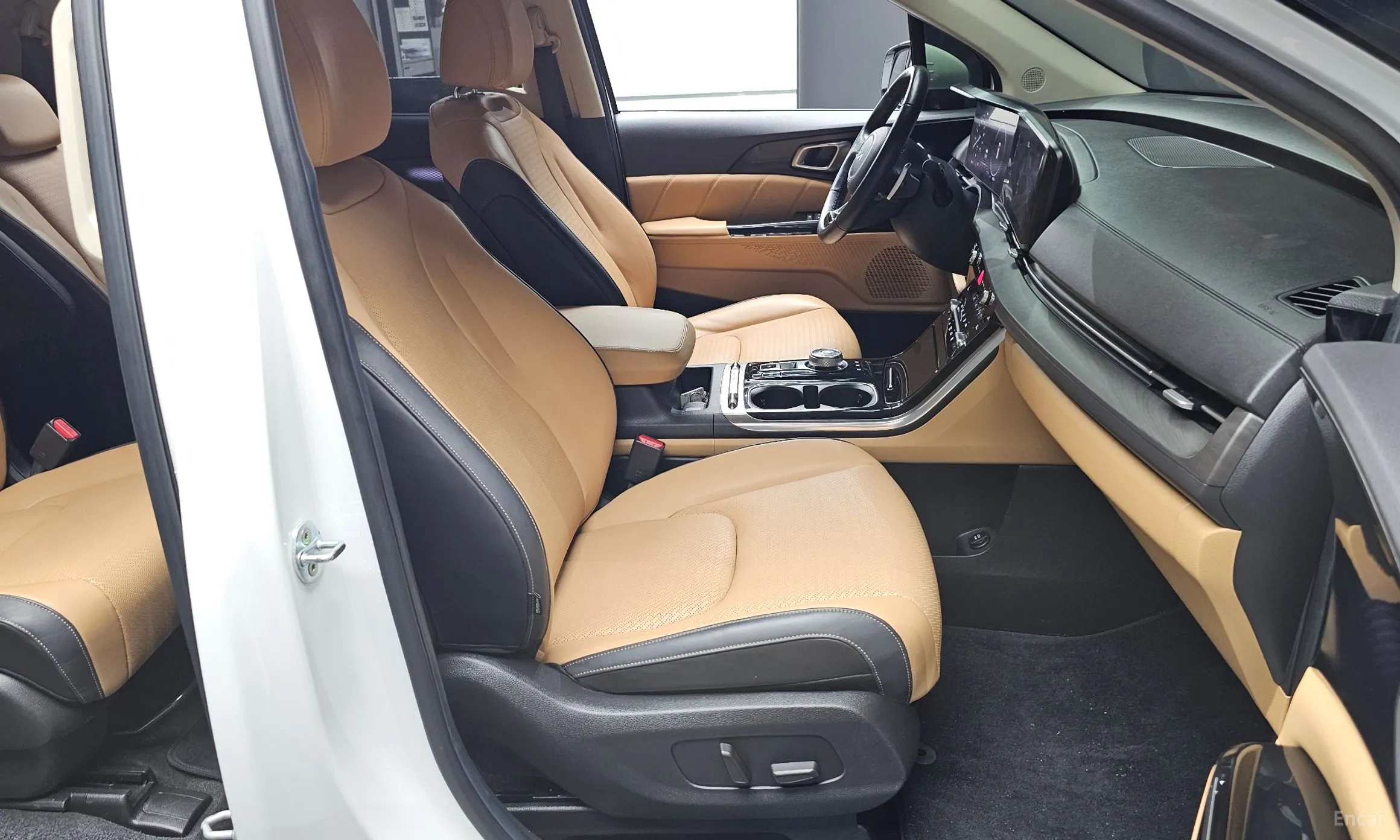 Kia Carnival Gen 4 превью 11