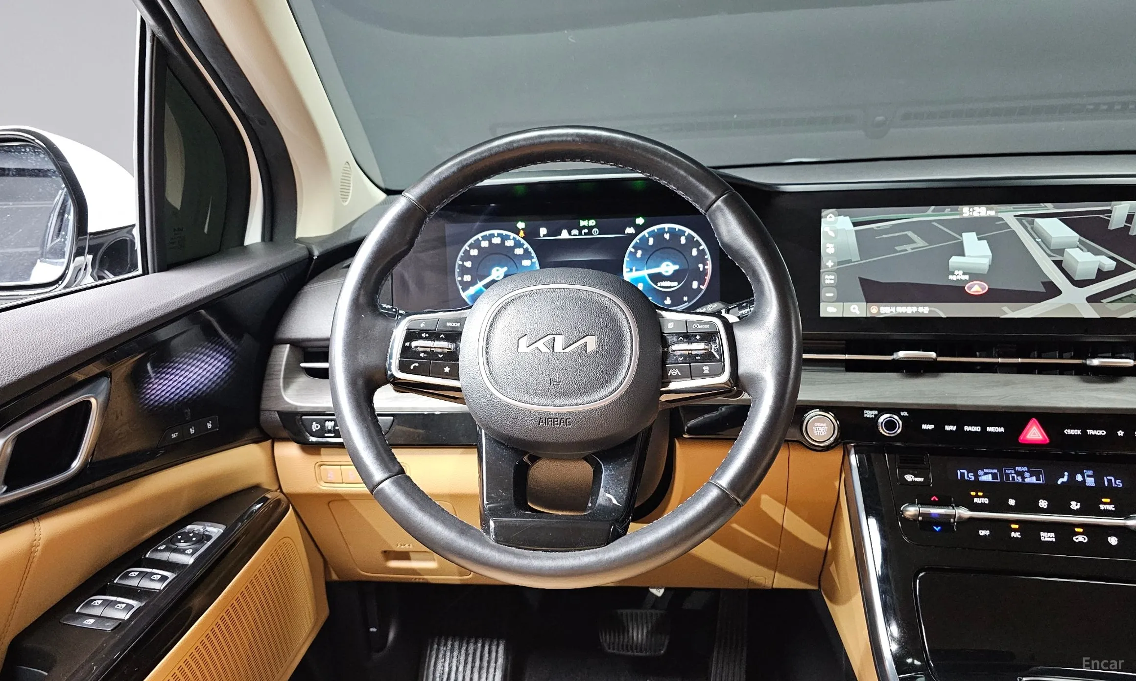 Kia Carnival Gen 4 превью 13