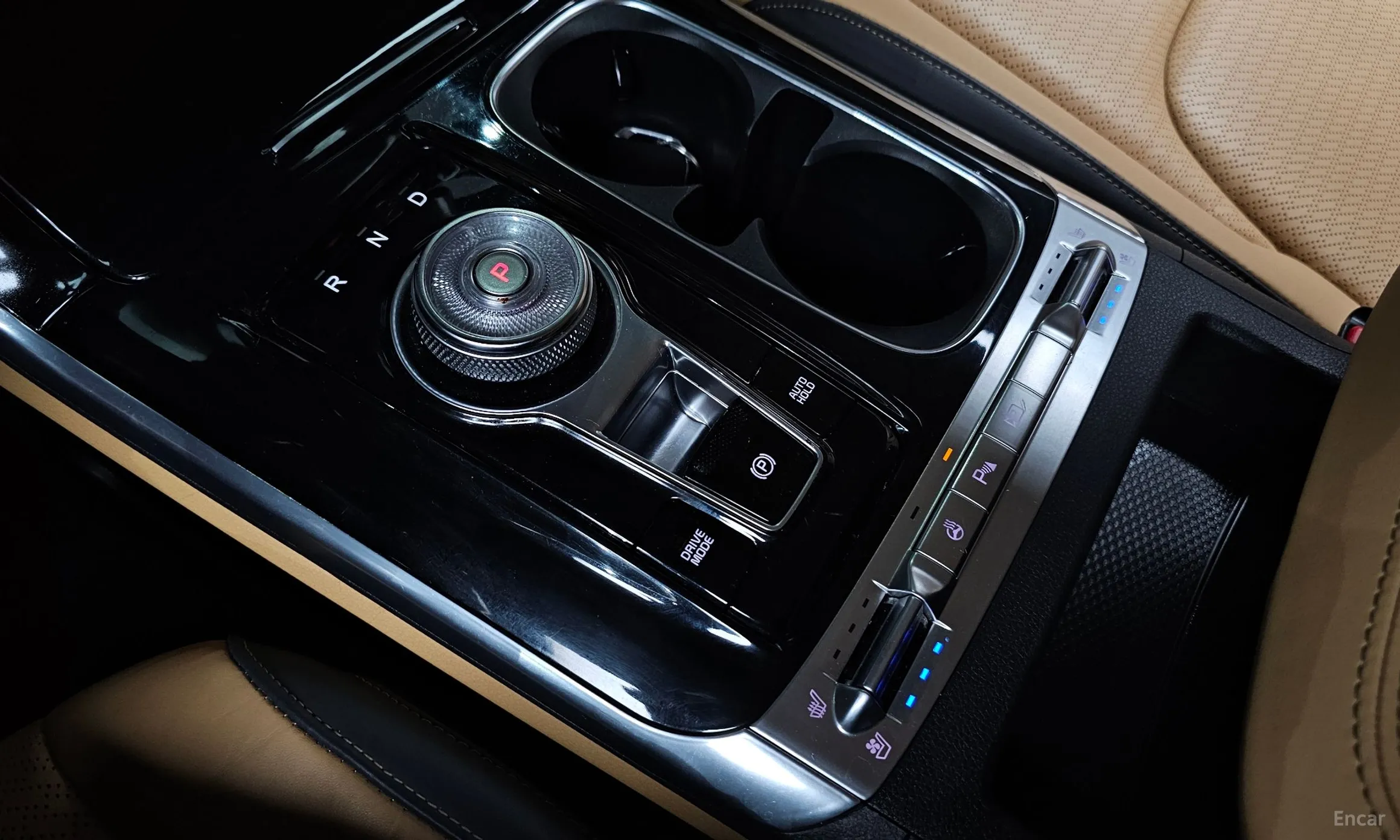 Kia Carnival Gen 4 превью 9