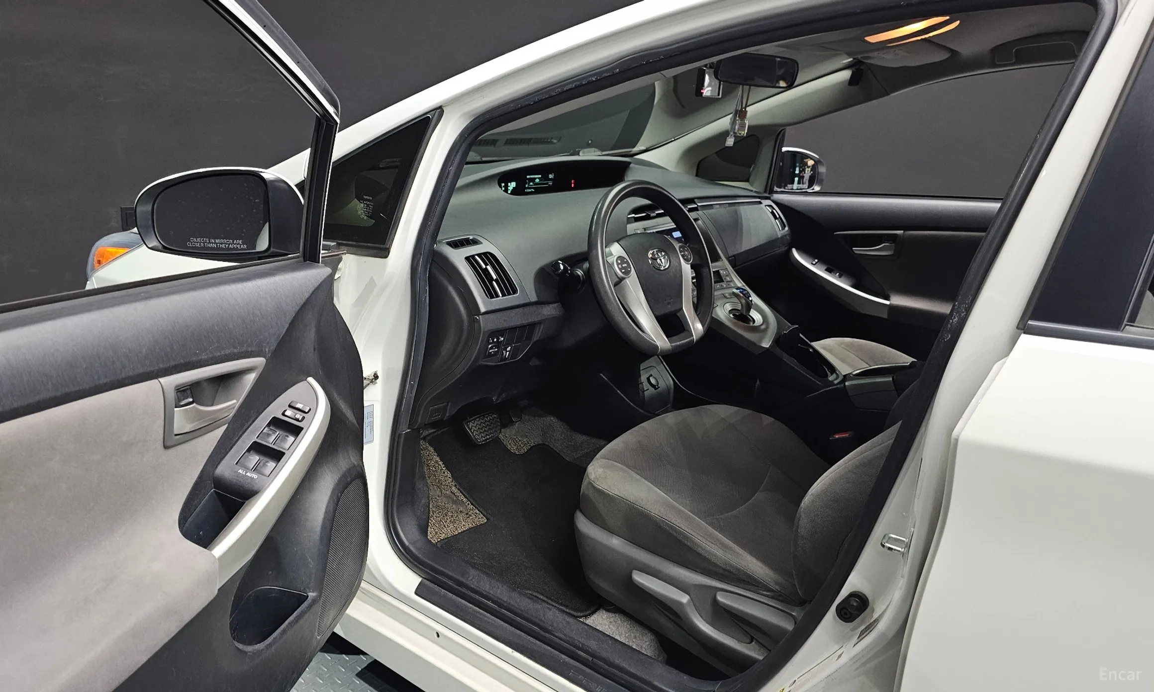 Toyota Toyota Prius превью 10