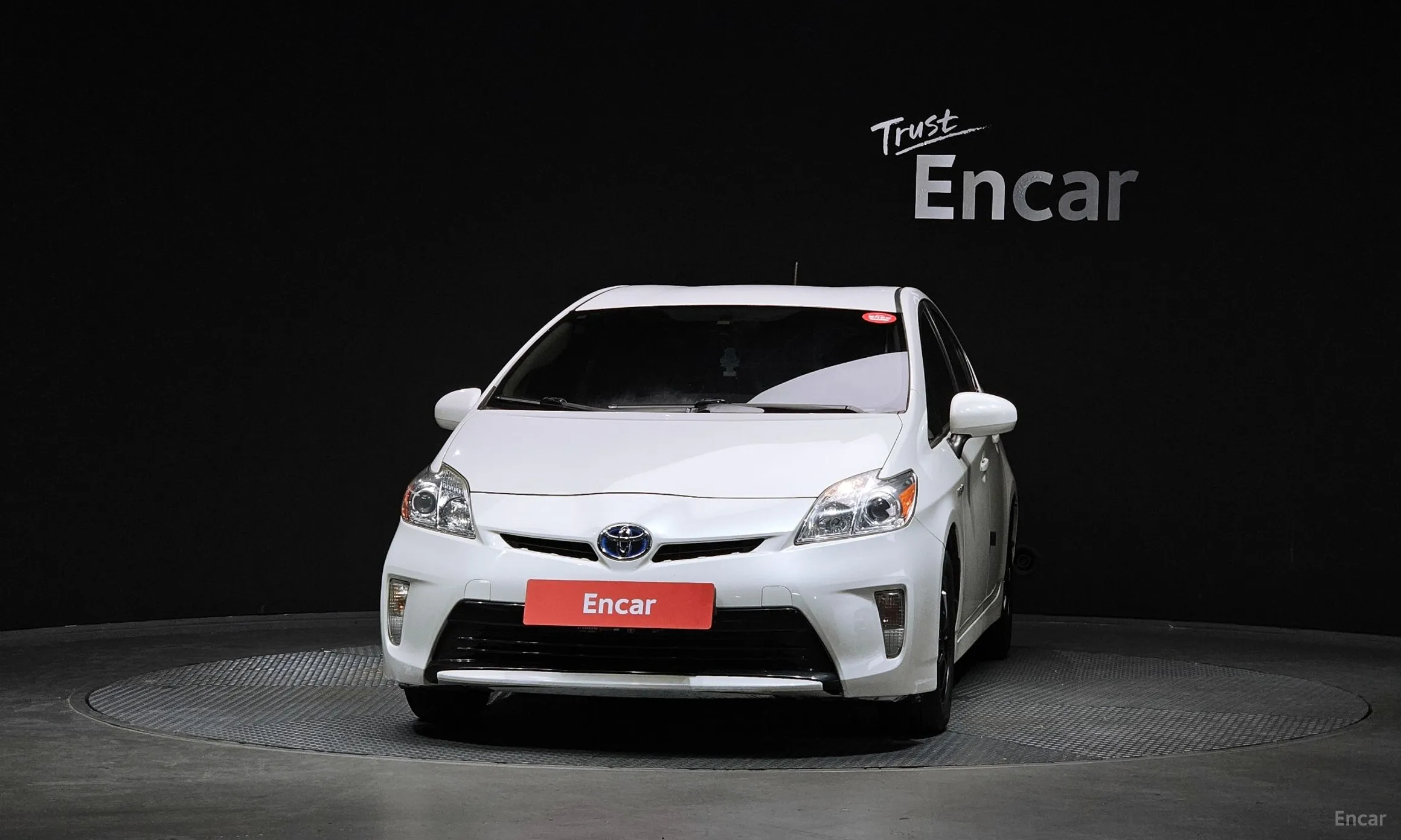 Toyota Toyota Prius превью 3