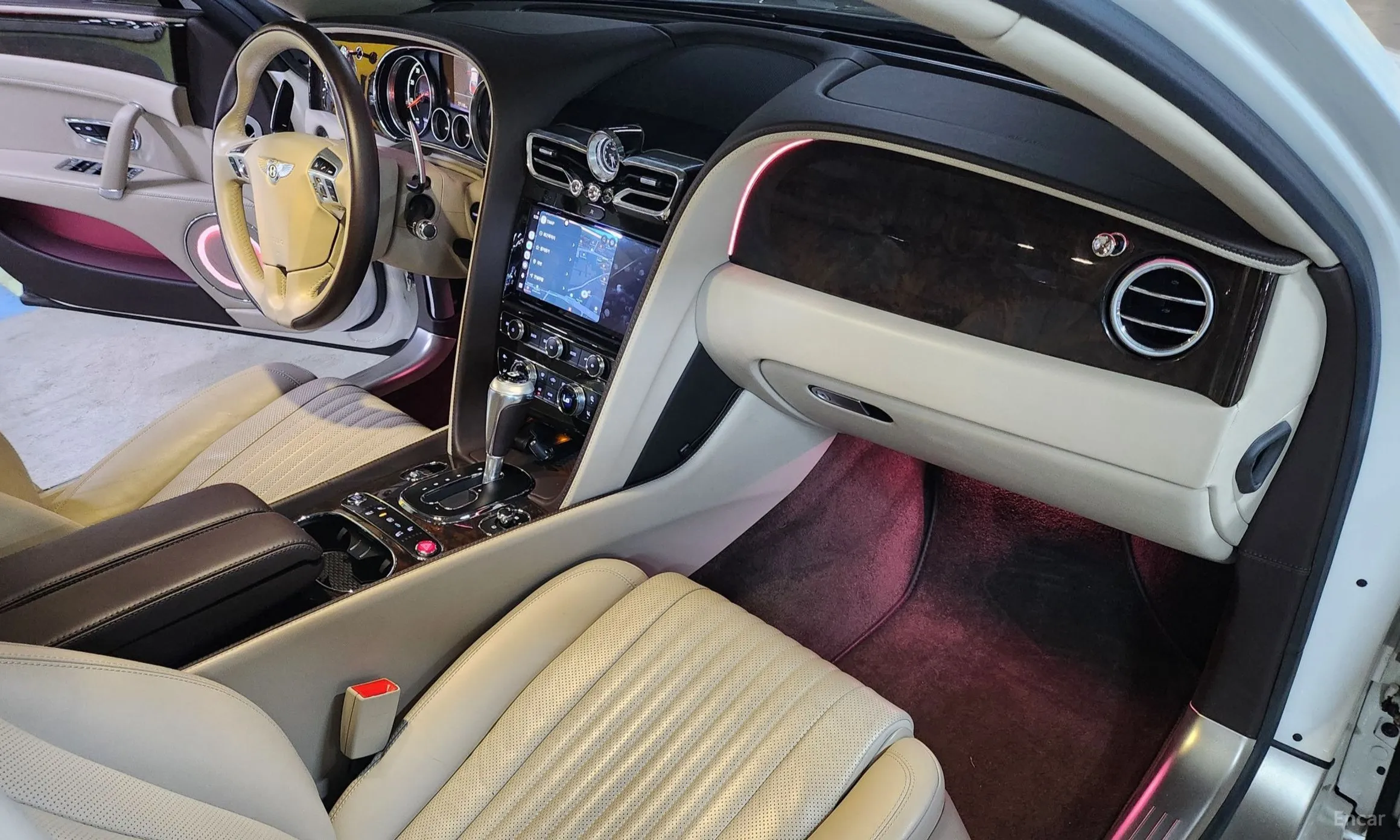 Bentley Flying Spur 2nd Generation превью 12