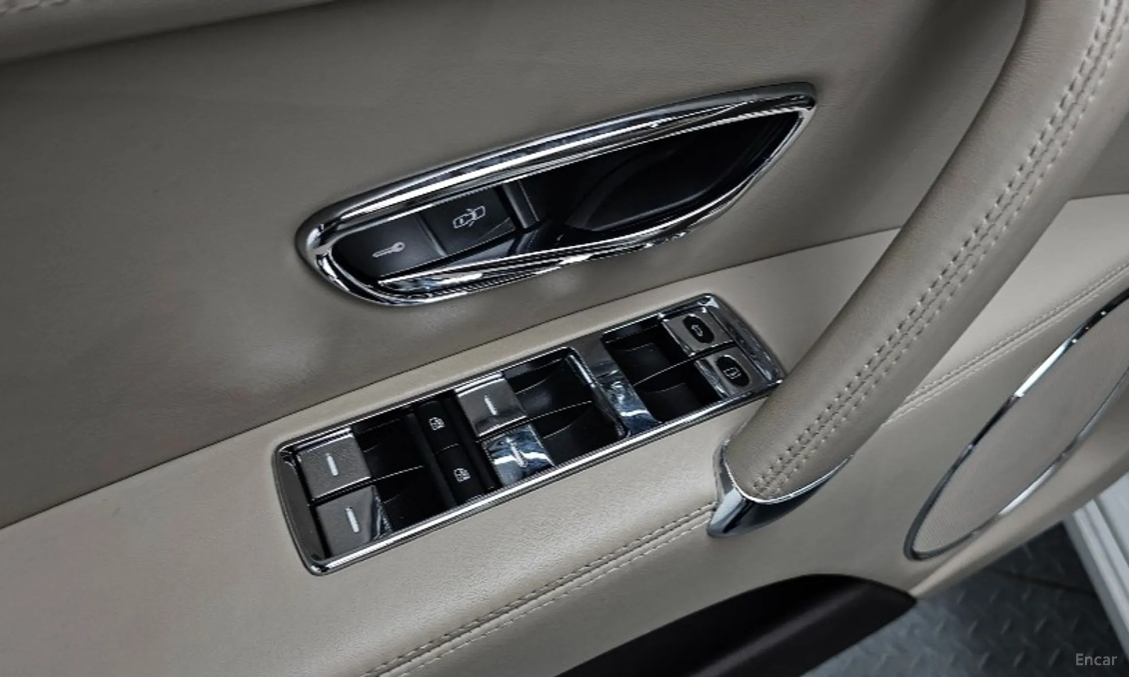 Bentley Flying Spur 2nd Generation превью 19