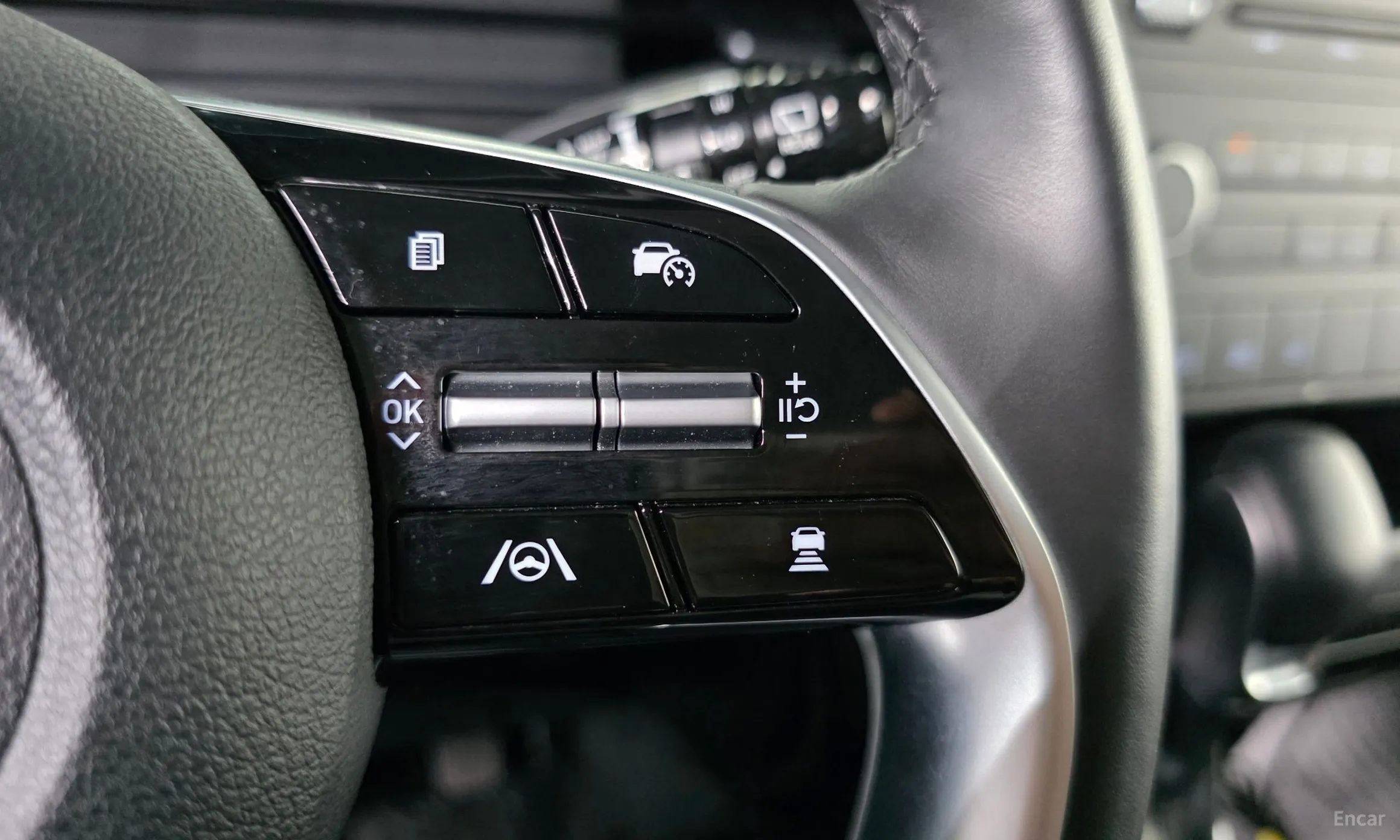 Hyundai Staria превью 17