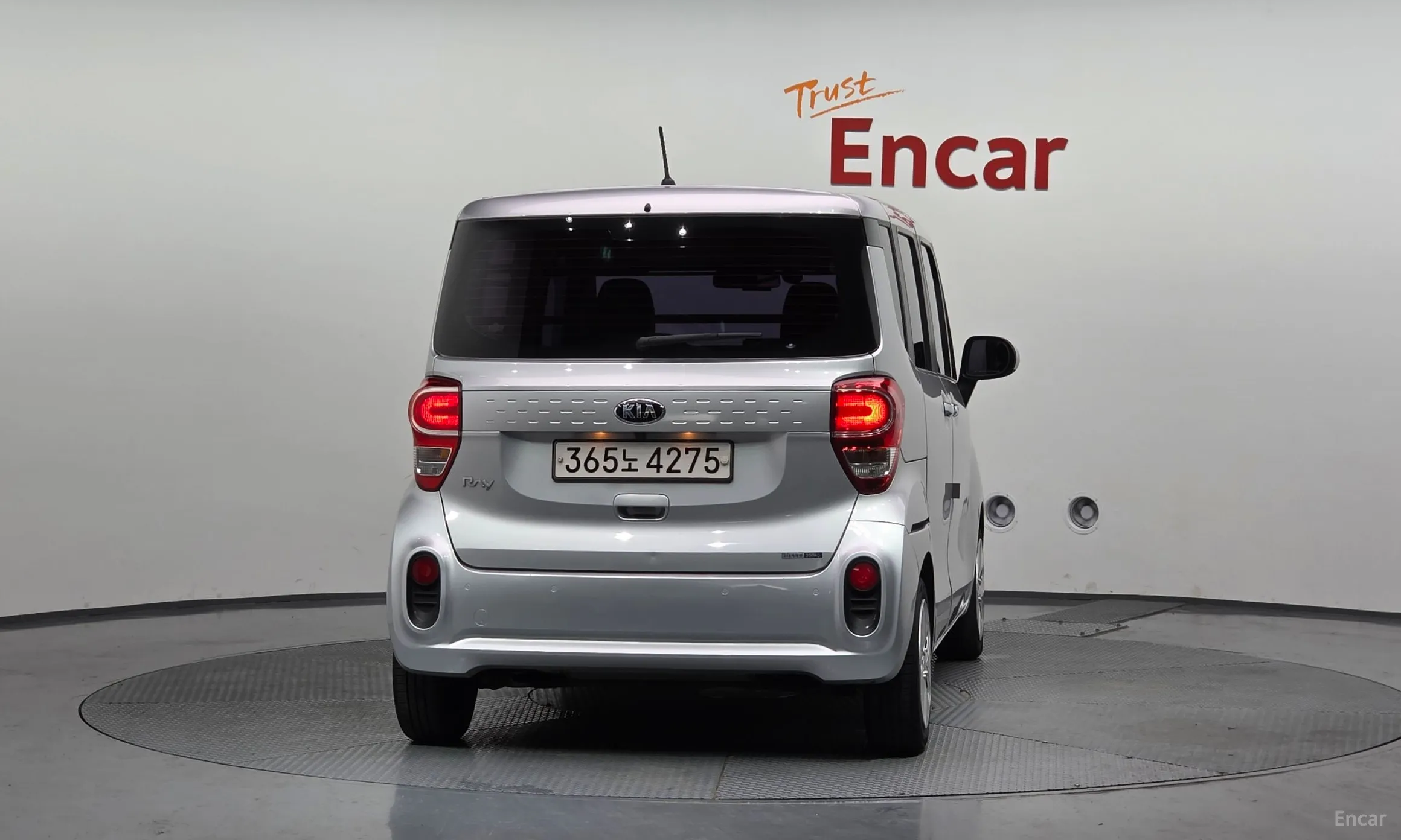 Kia Ray превью 4