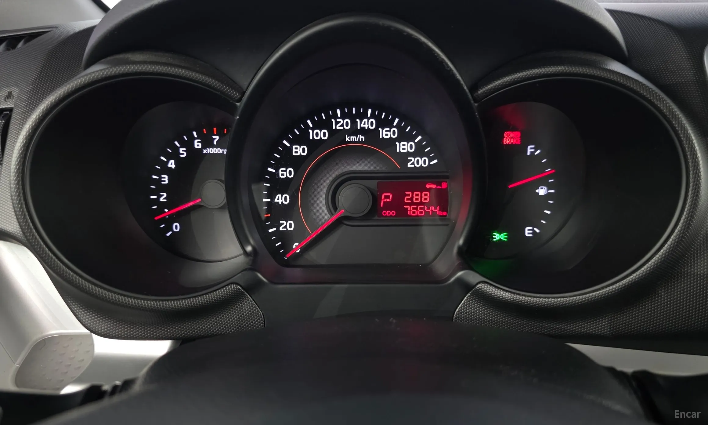 Kia Ray превью 8