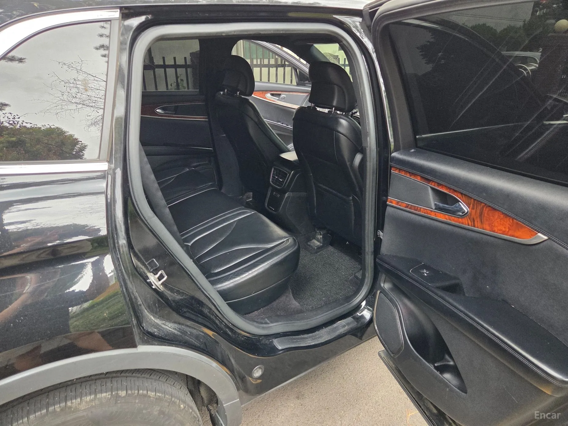 Lincoln MKX 2nd Generation превью 9