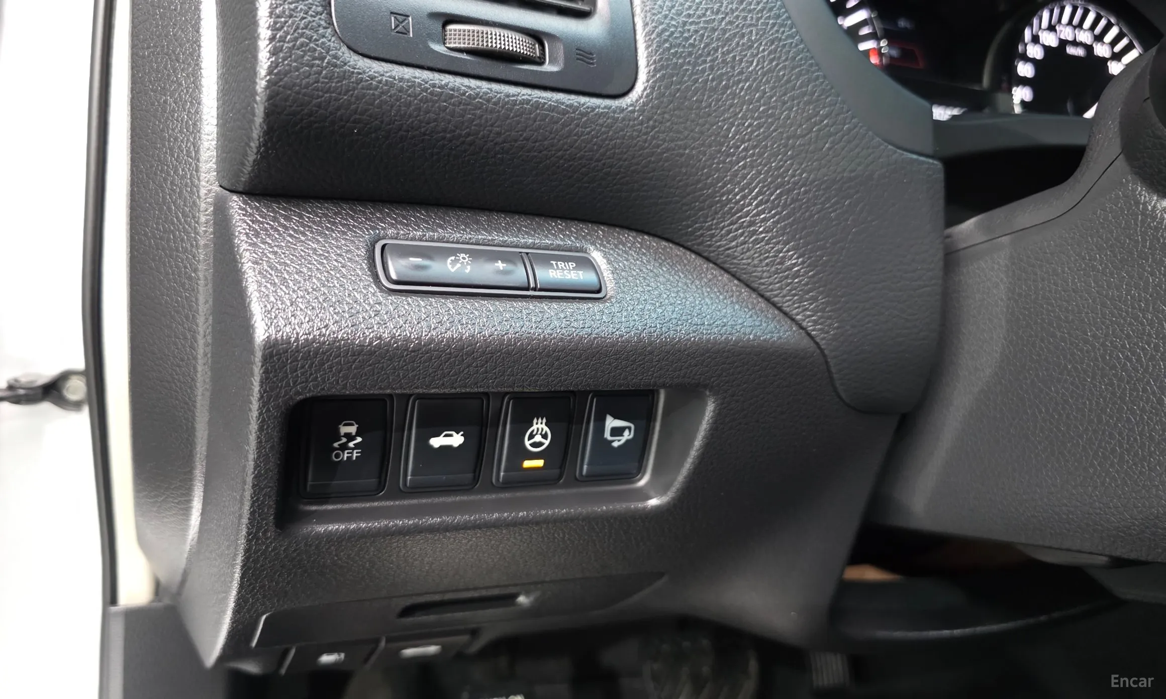 Nissan Altima превью 17