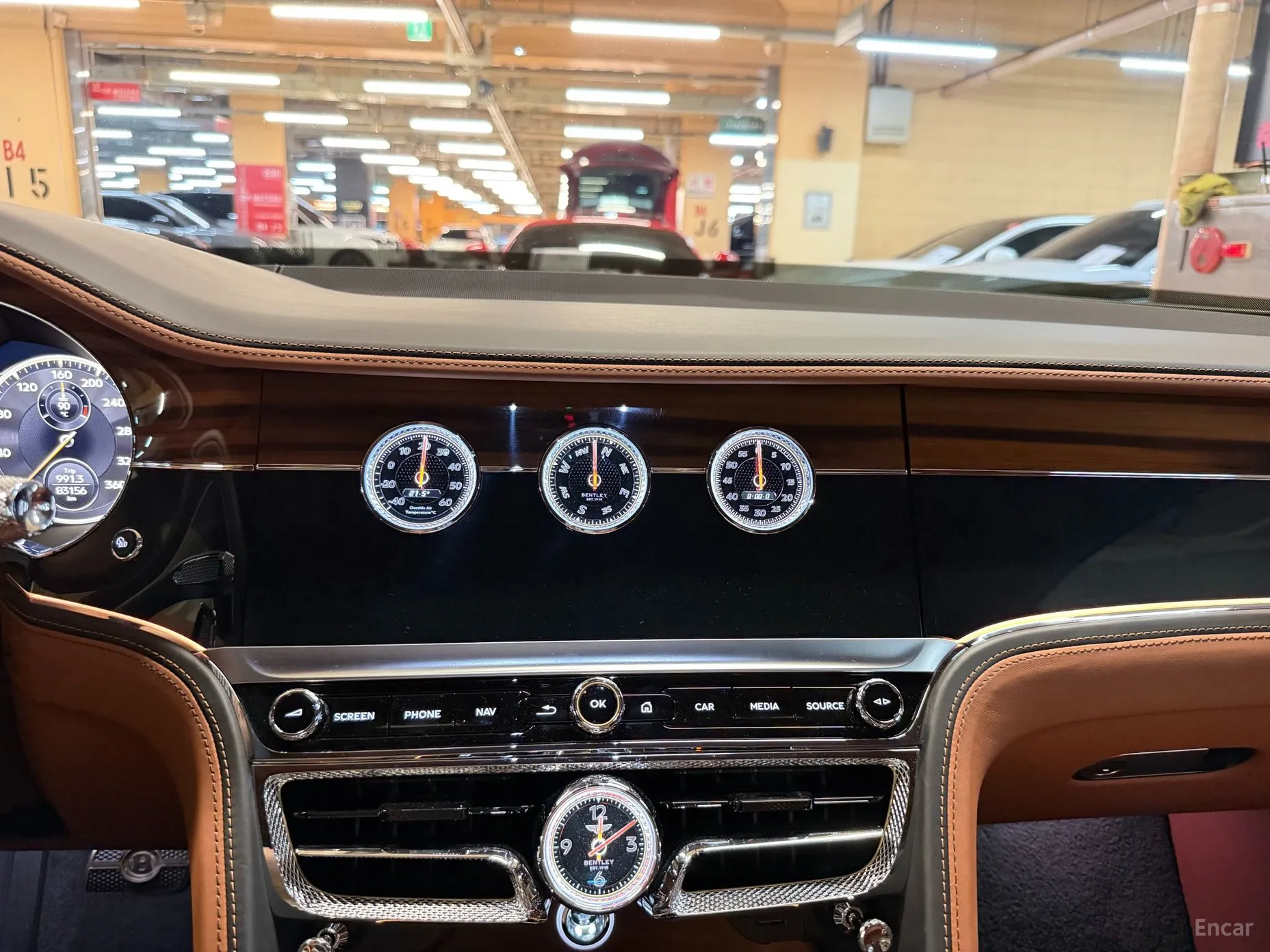 Bentley Flying Spur 3rd Generation превью 14