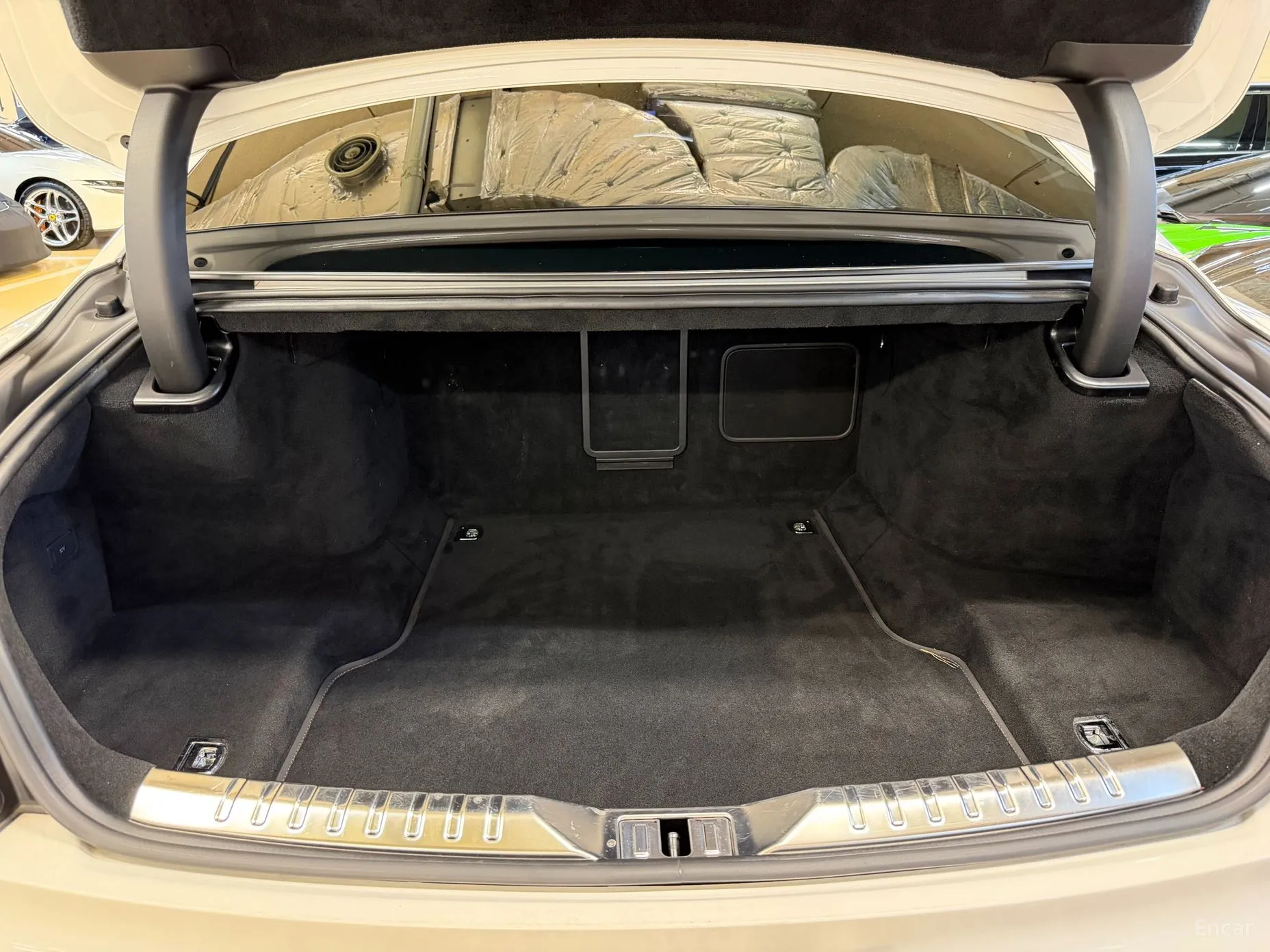Bentley Flying Spur 3rd Generation превью 20