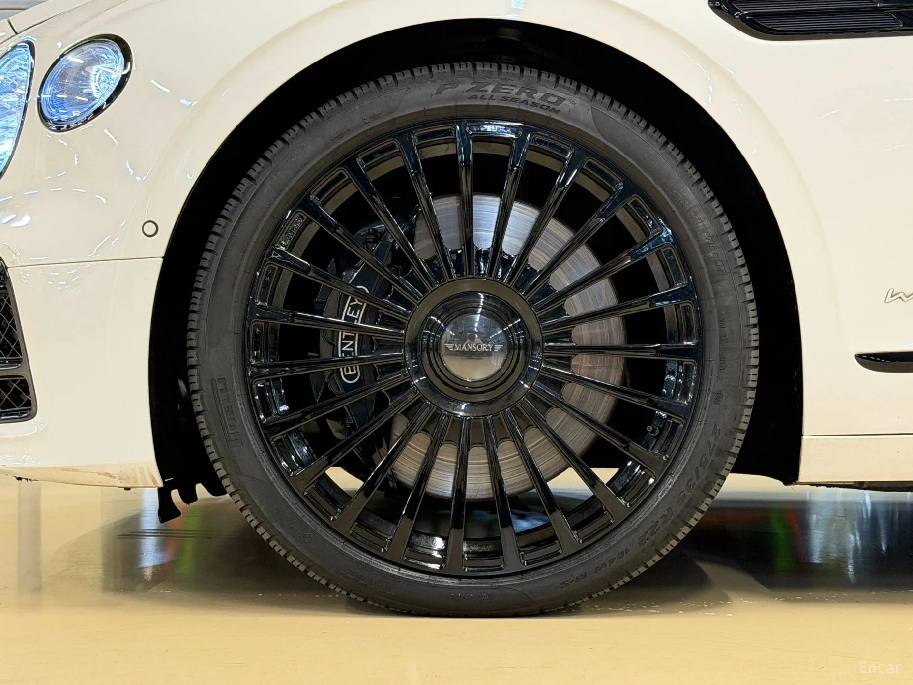 Bentley Flying Spur 3rd Generation превью 5