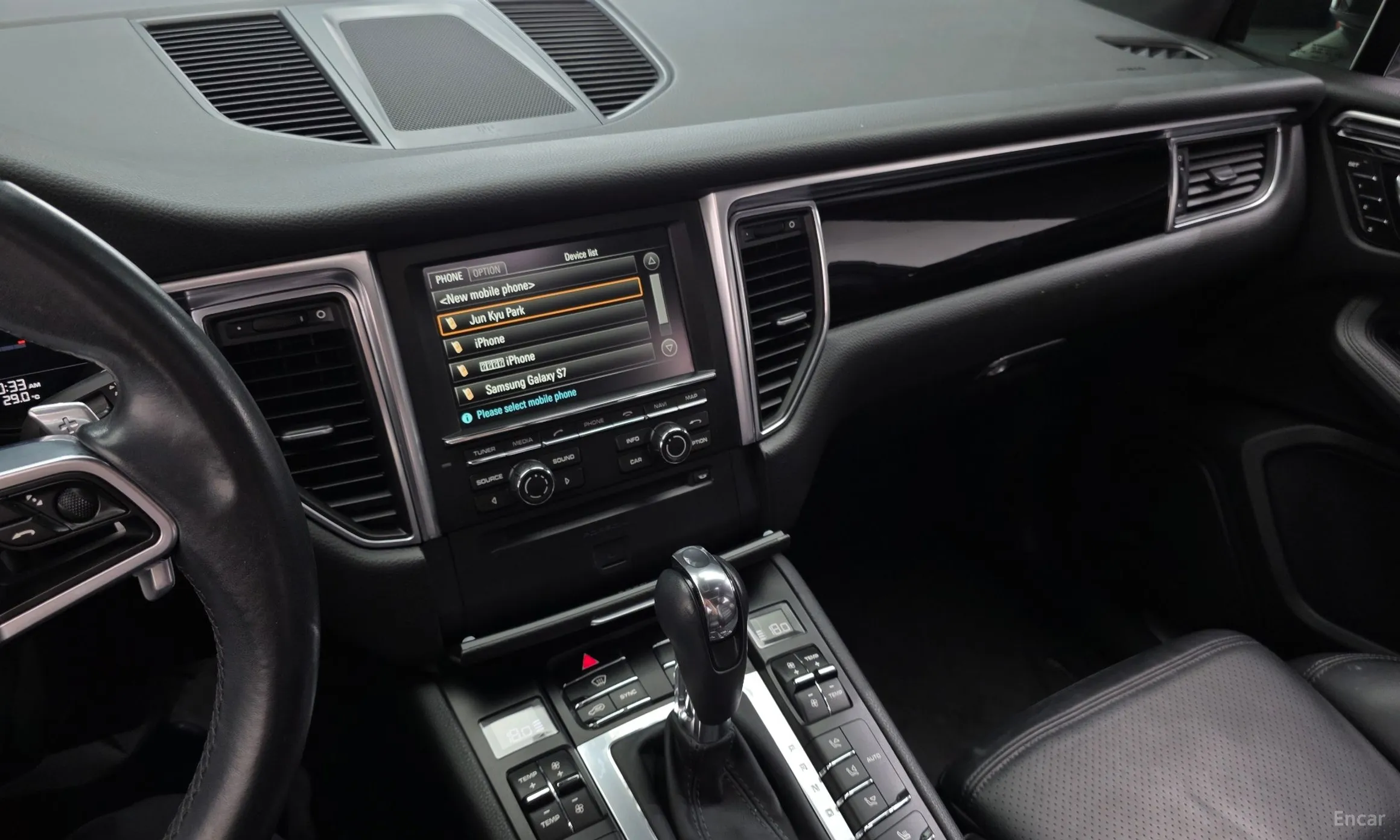 Porsche Macan превью 14