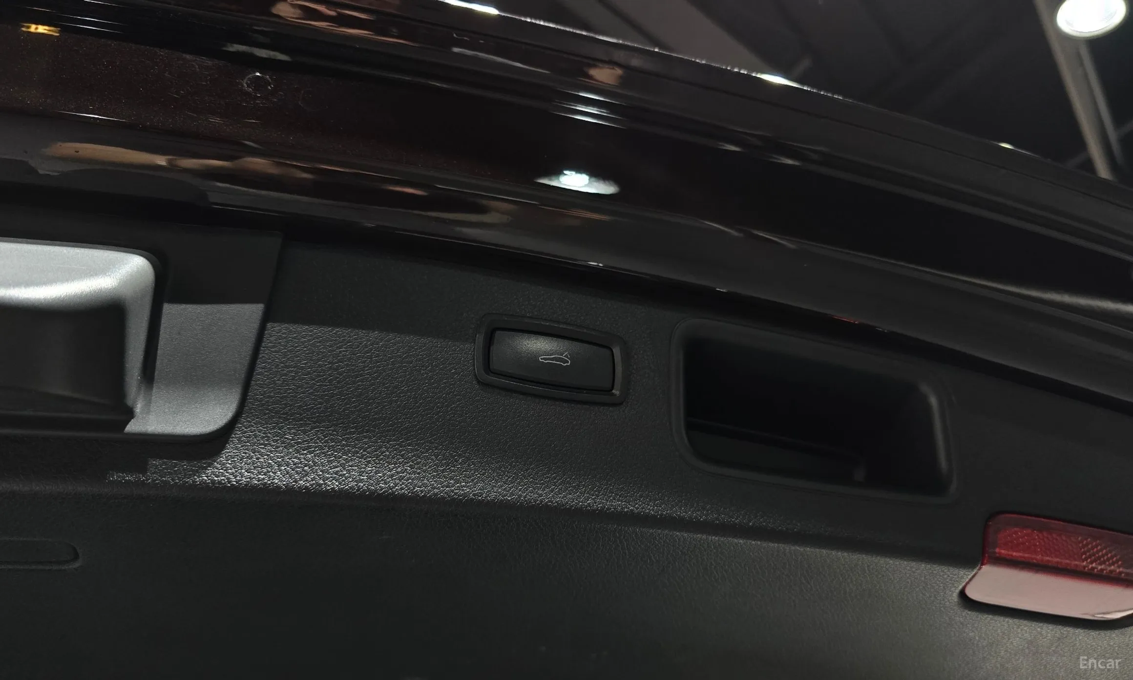 Porsche Macan превью 20