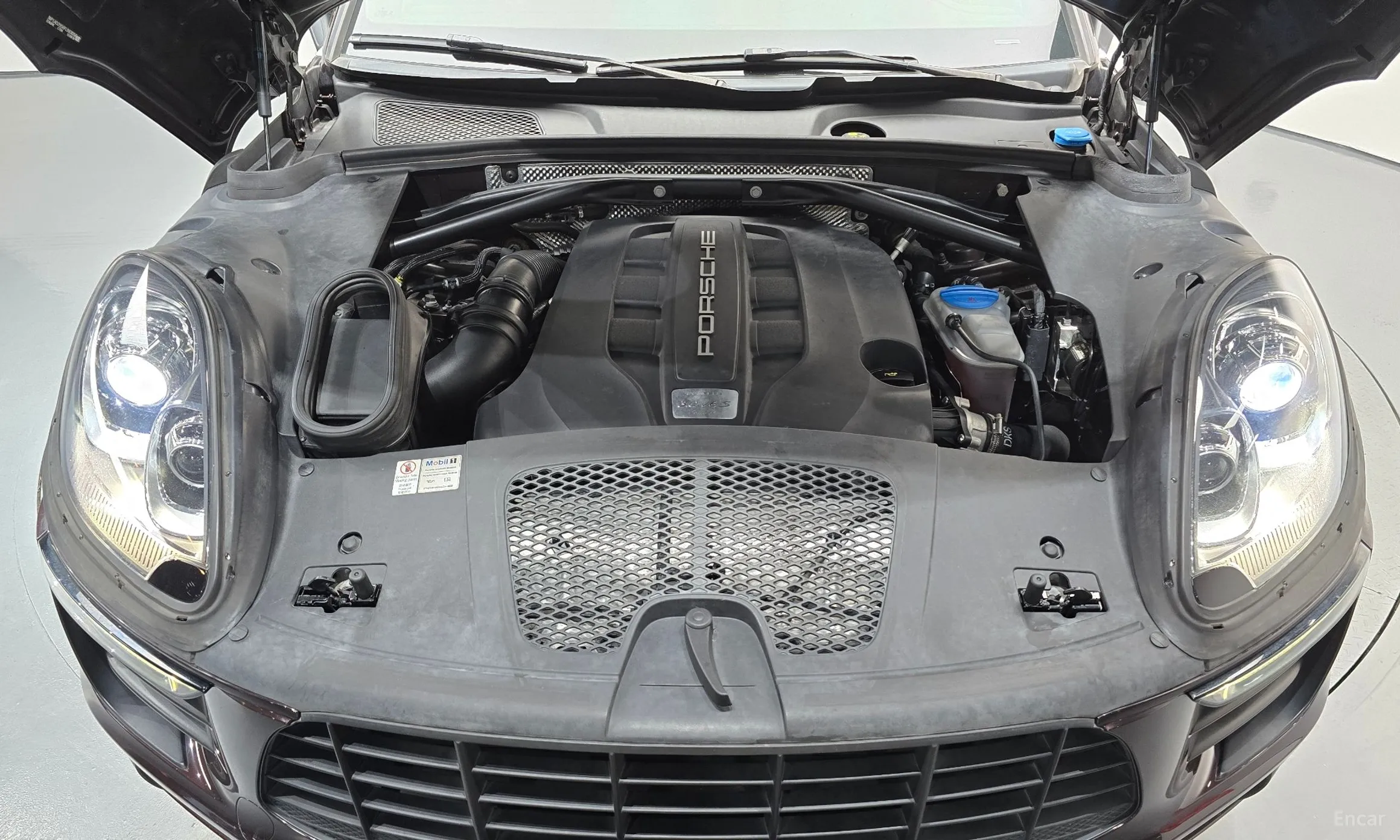 Porsche Macan превью 6