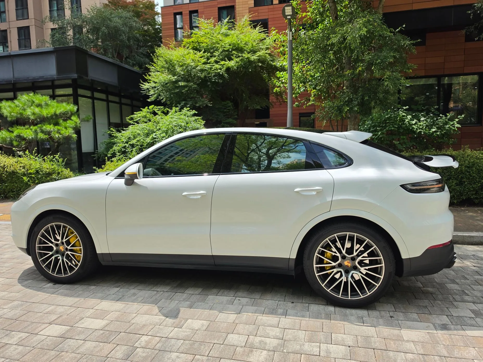 Porsche Cayenne (PO536) превью 13