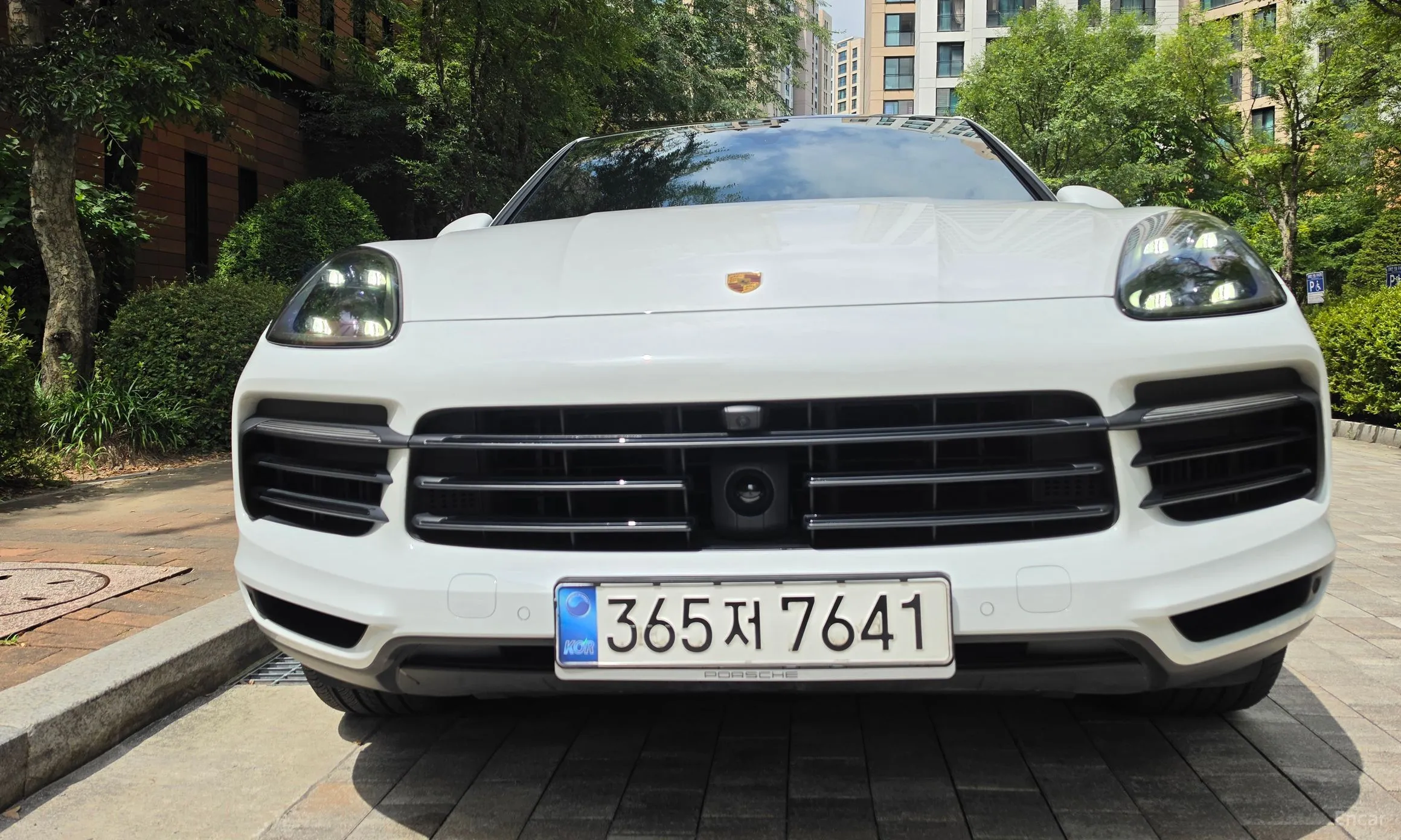 Porsche Cayenne (PO536) превью 3