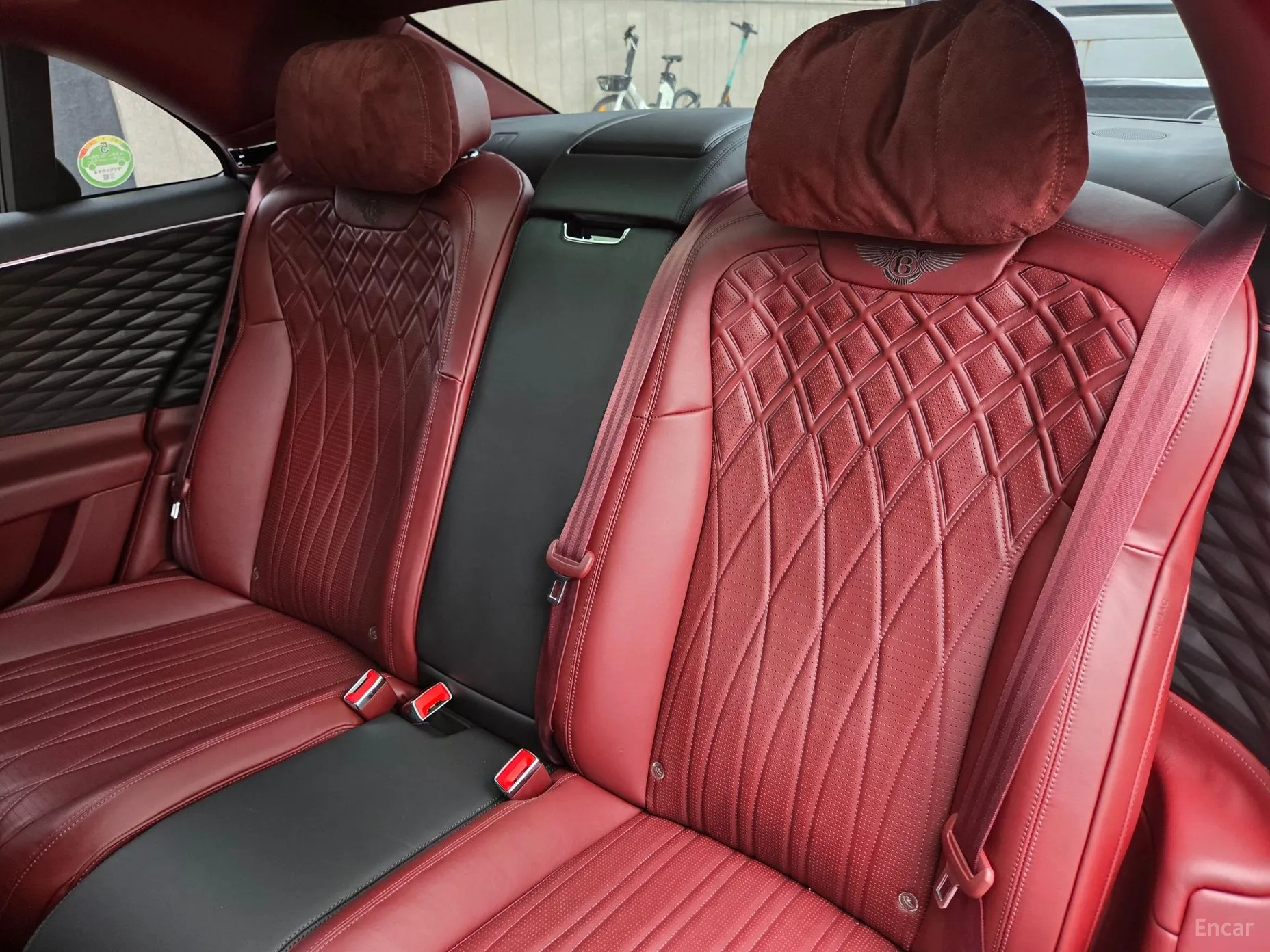 Bentley Flying Spur 3rd Generation превью 13