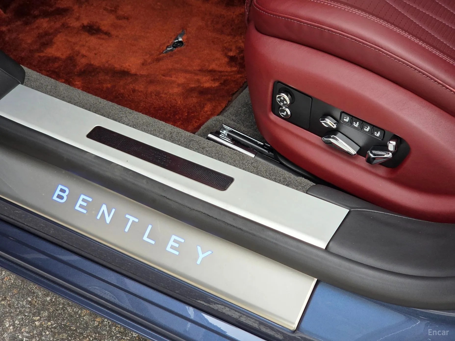 Bentley Flying Spur 3rd Generation превью 15