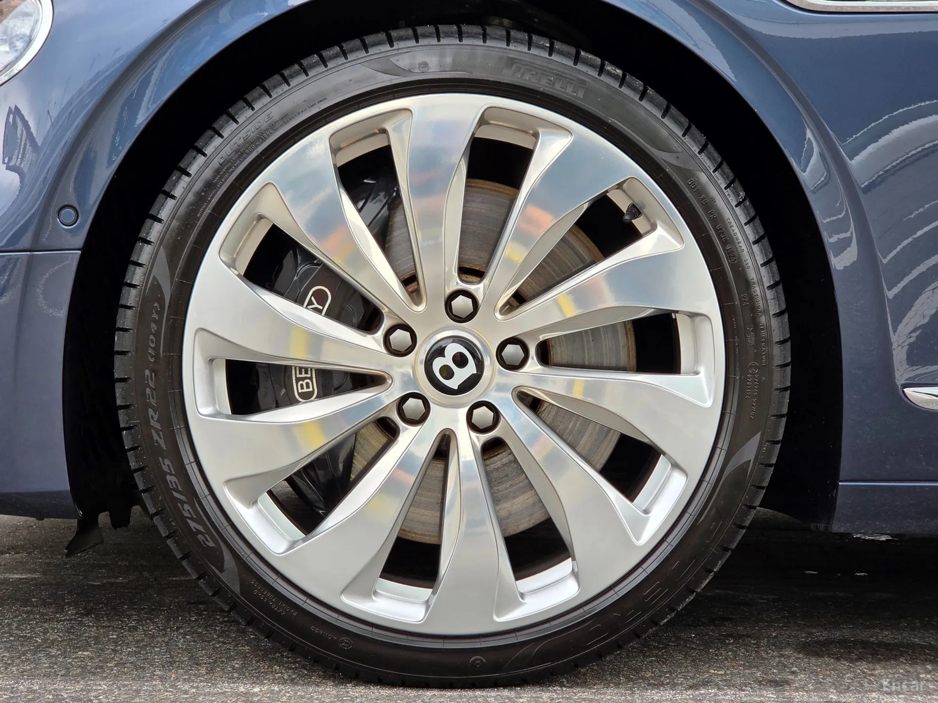Bentley Flying Spur 3rd Generation превью 5