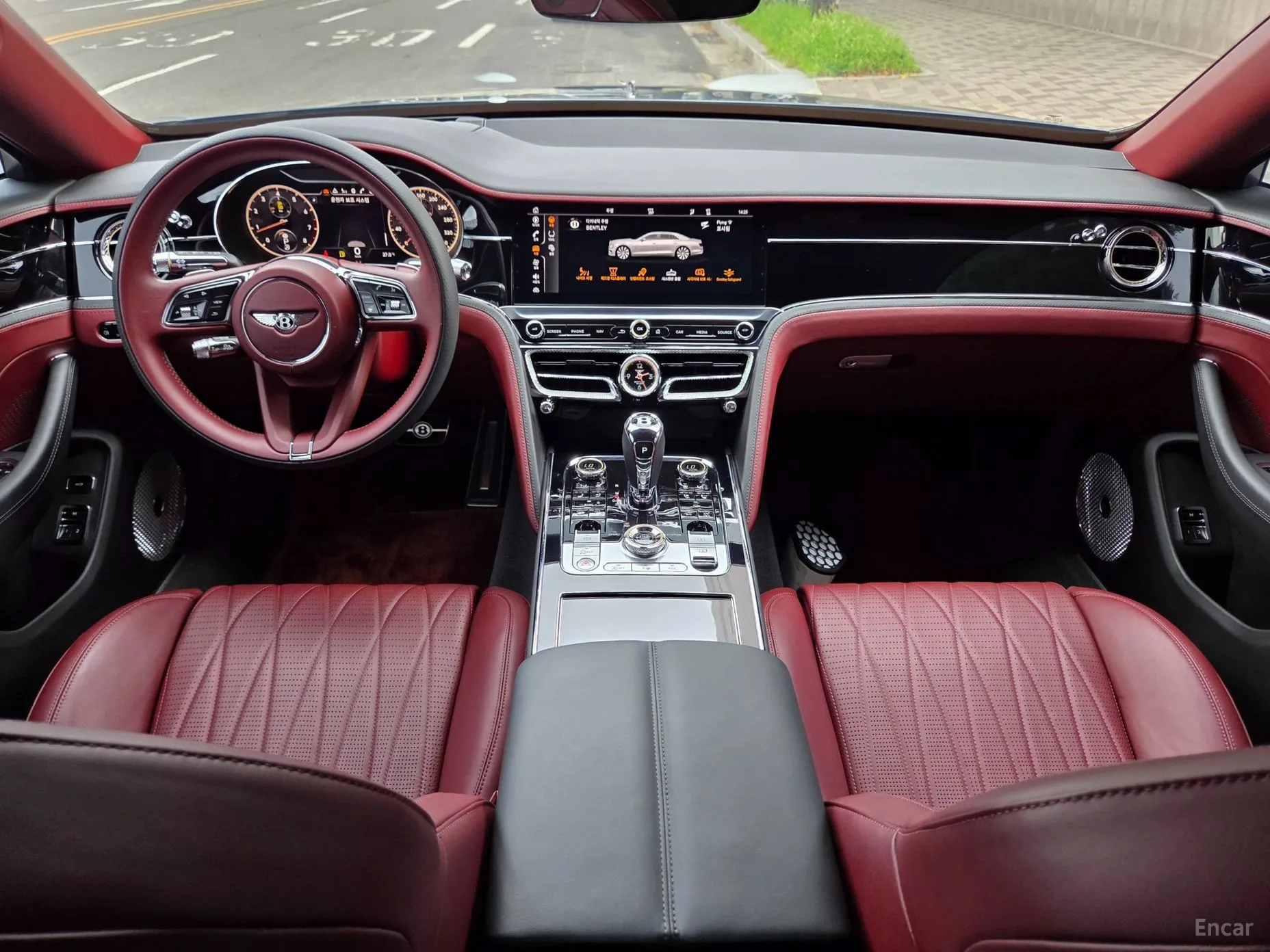 Bentley Flying Spur 3rd Generation превью 7