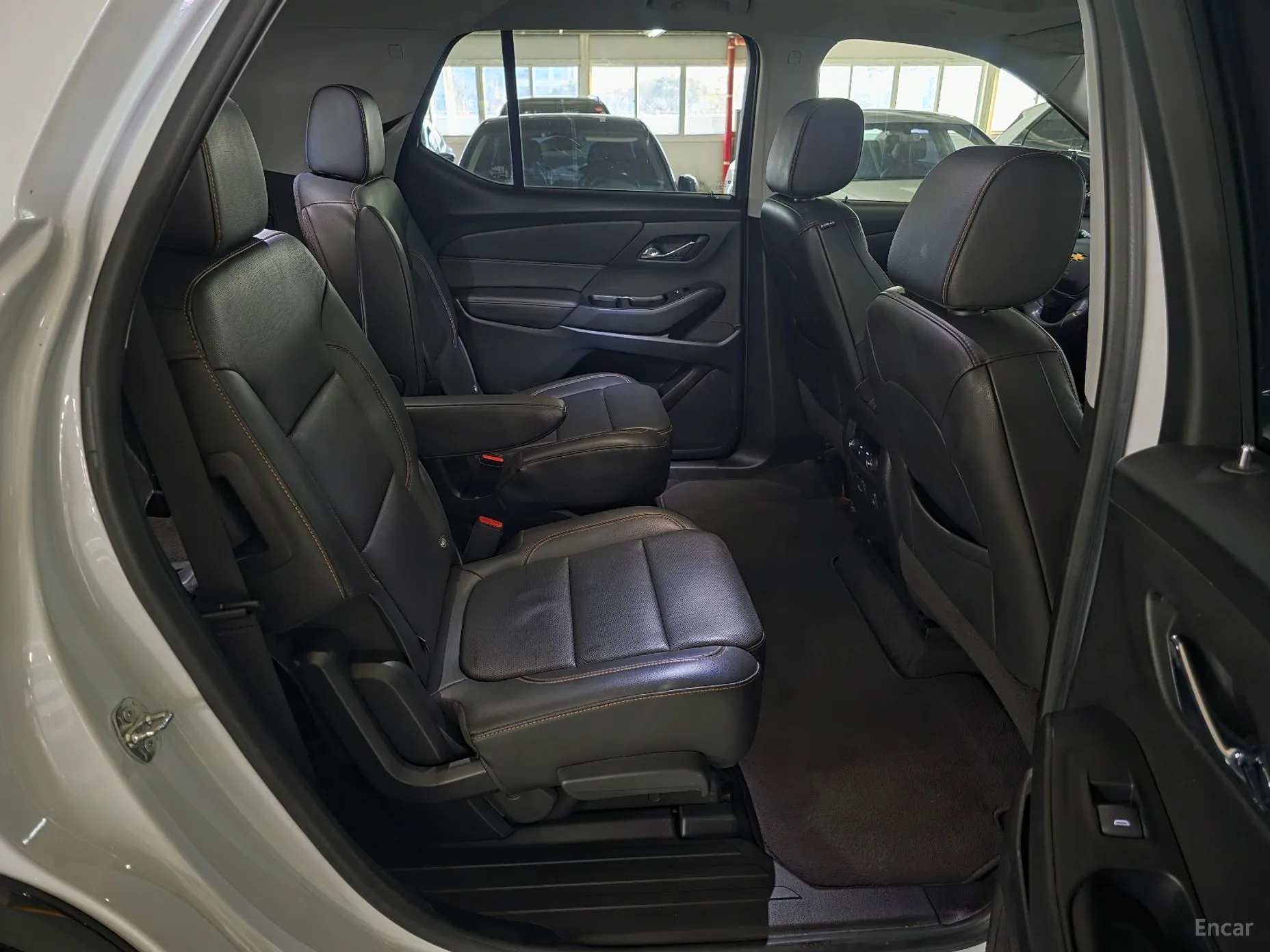 Chevrolet (GM Daewoo) Traverse превью 18