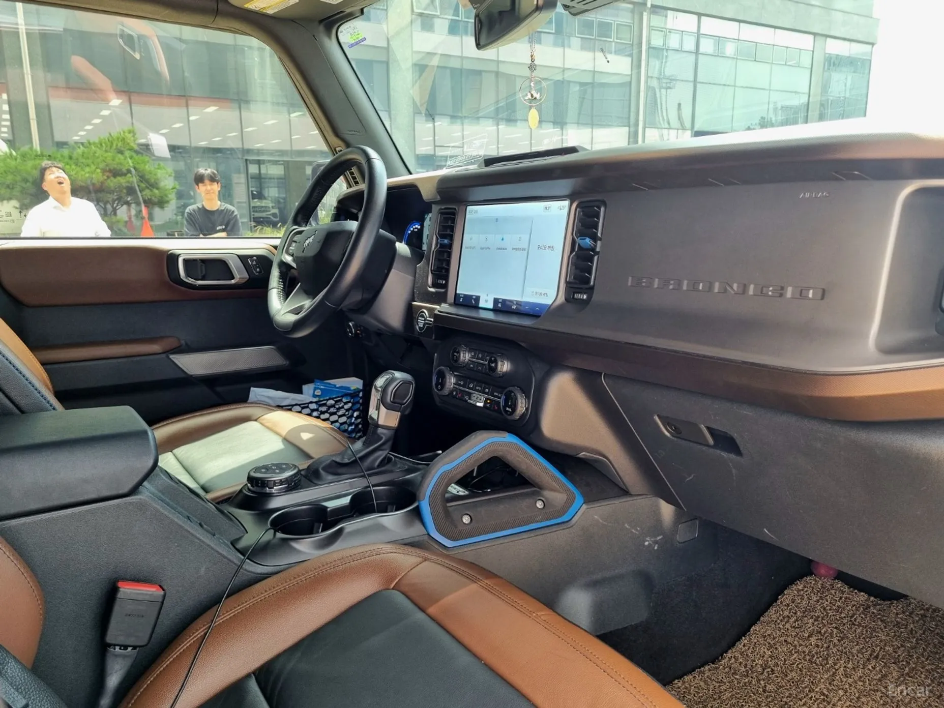 Ford Bronco 6th Generation превью 14