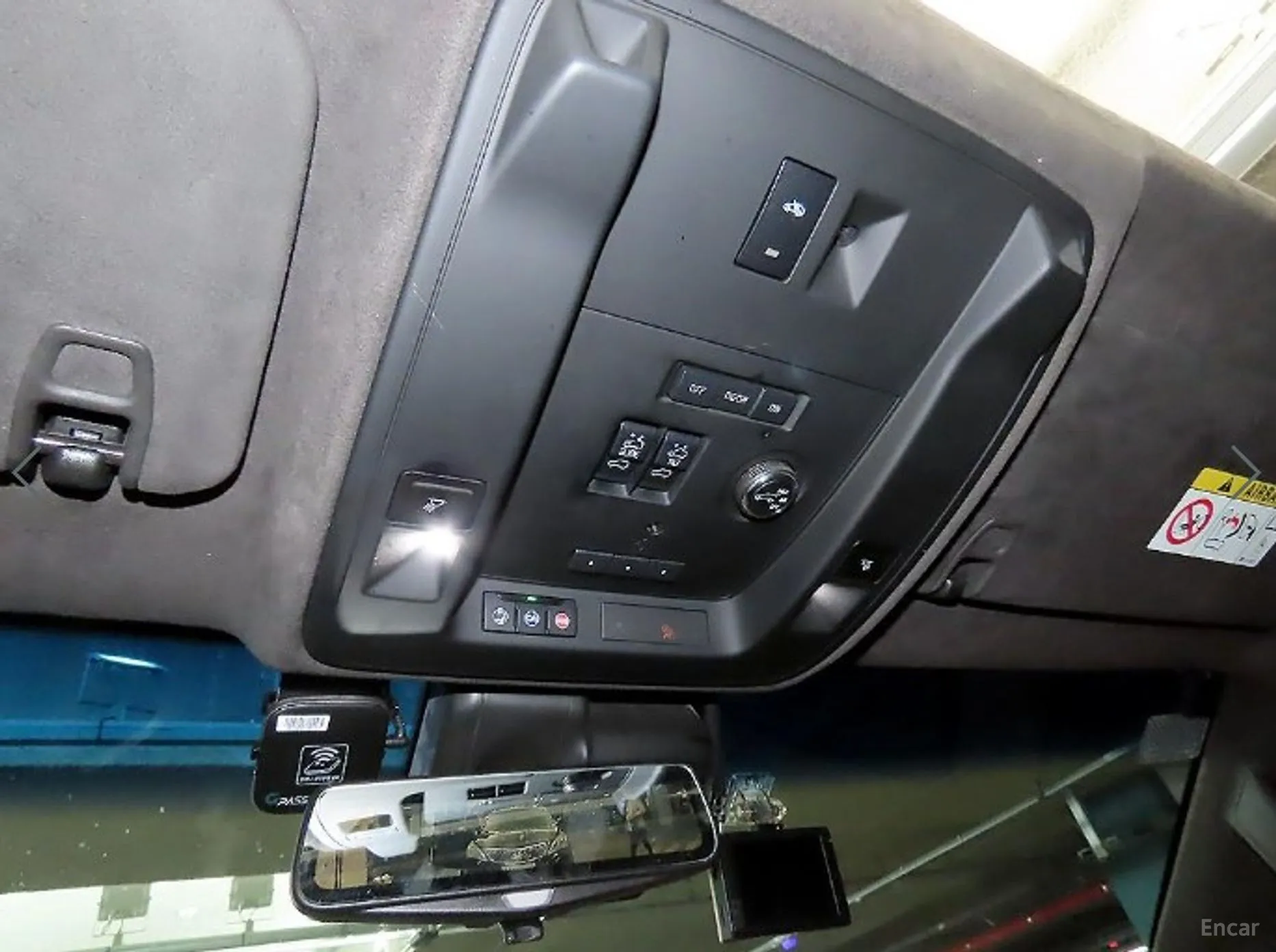 Cadillac Escalade превью 13