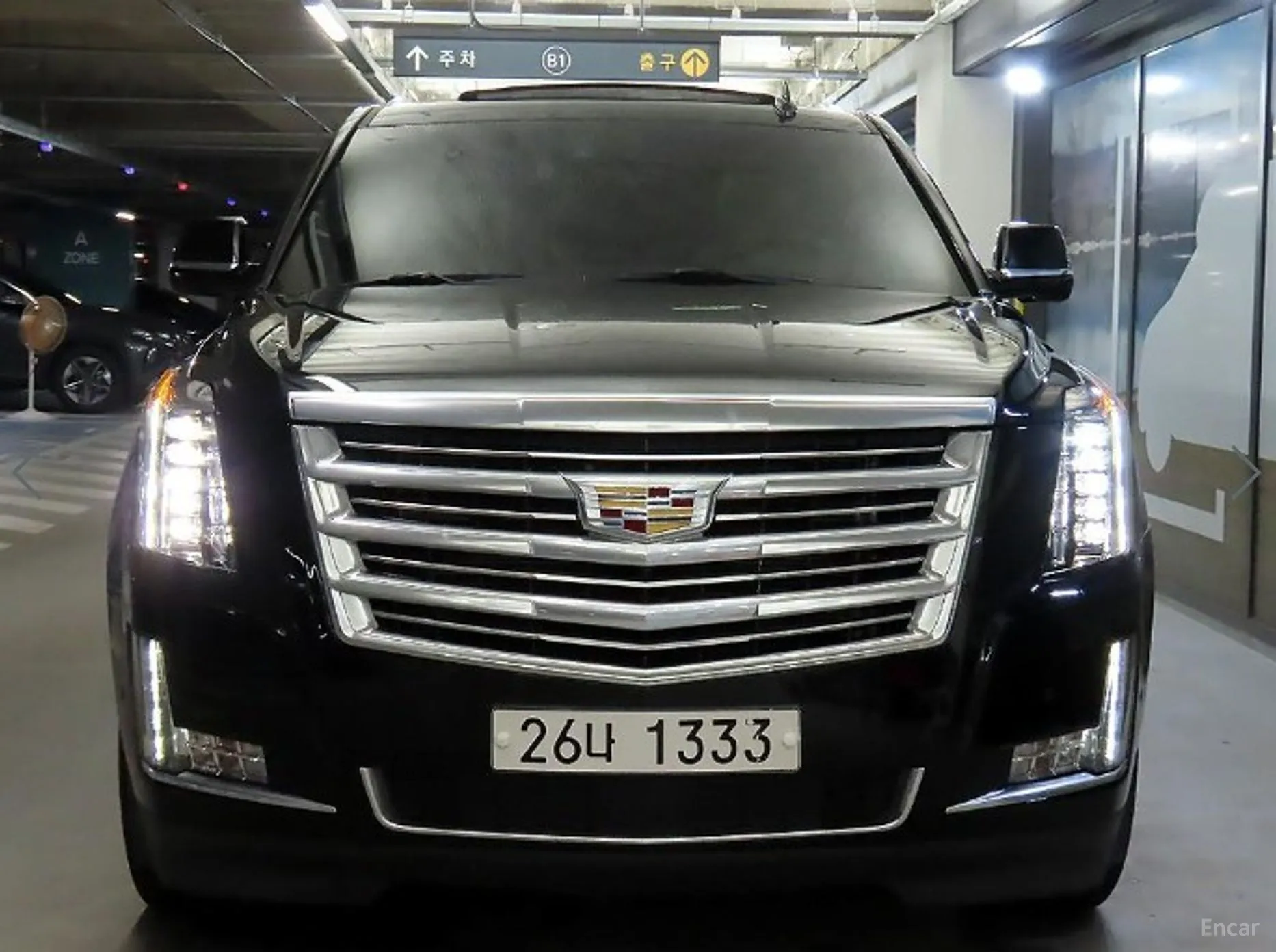 Cadillac Escalade превью 2