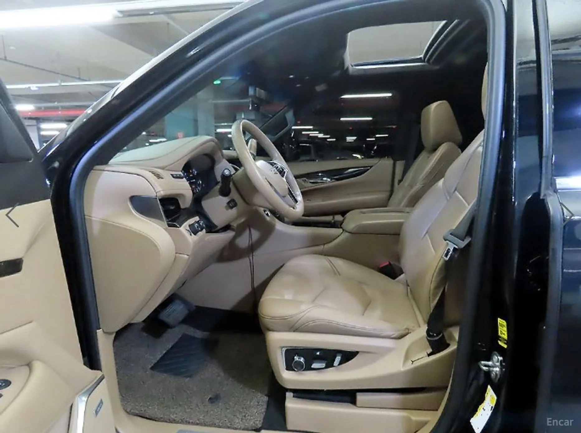 Cadillac Escalade превью 6