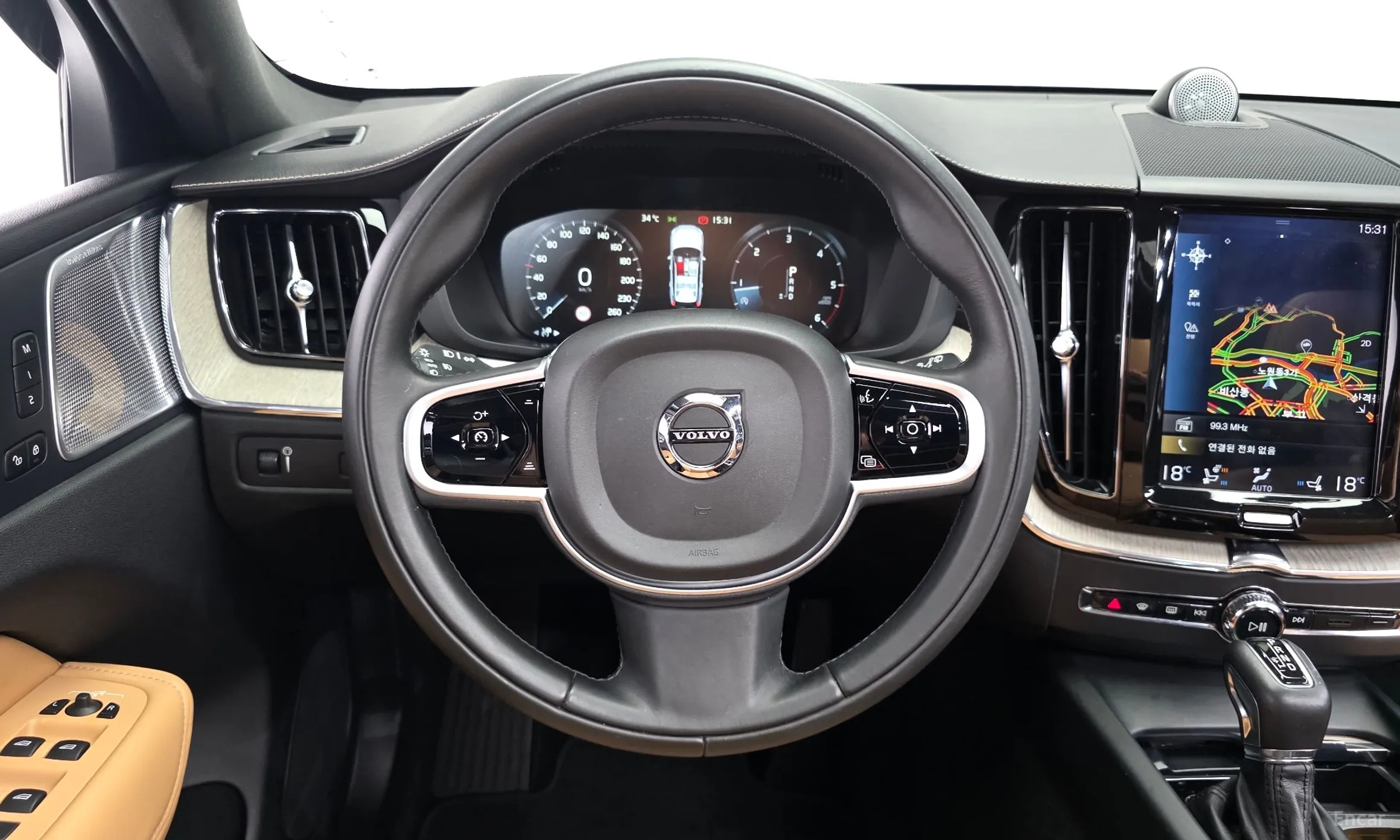 Volvo XC60 Gen 2 превью 12