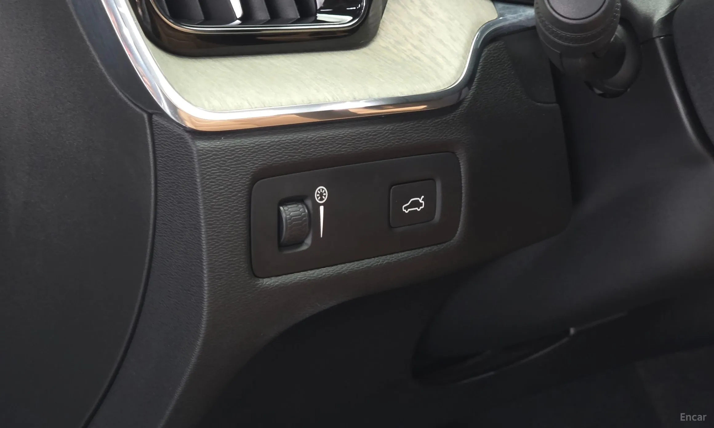 Volvo XC60 Gen 2 превью 15