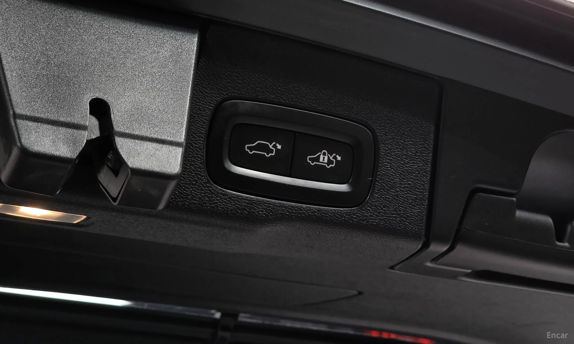Volvo XC60 Gen 2 превью 20