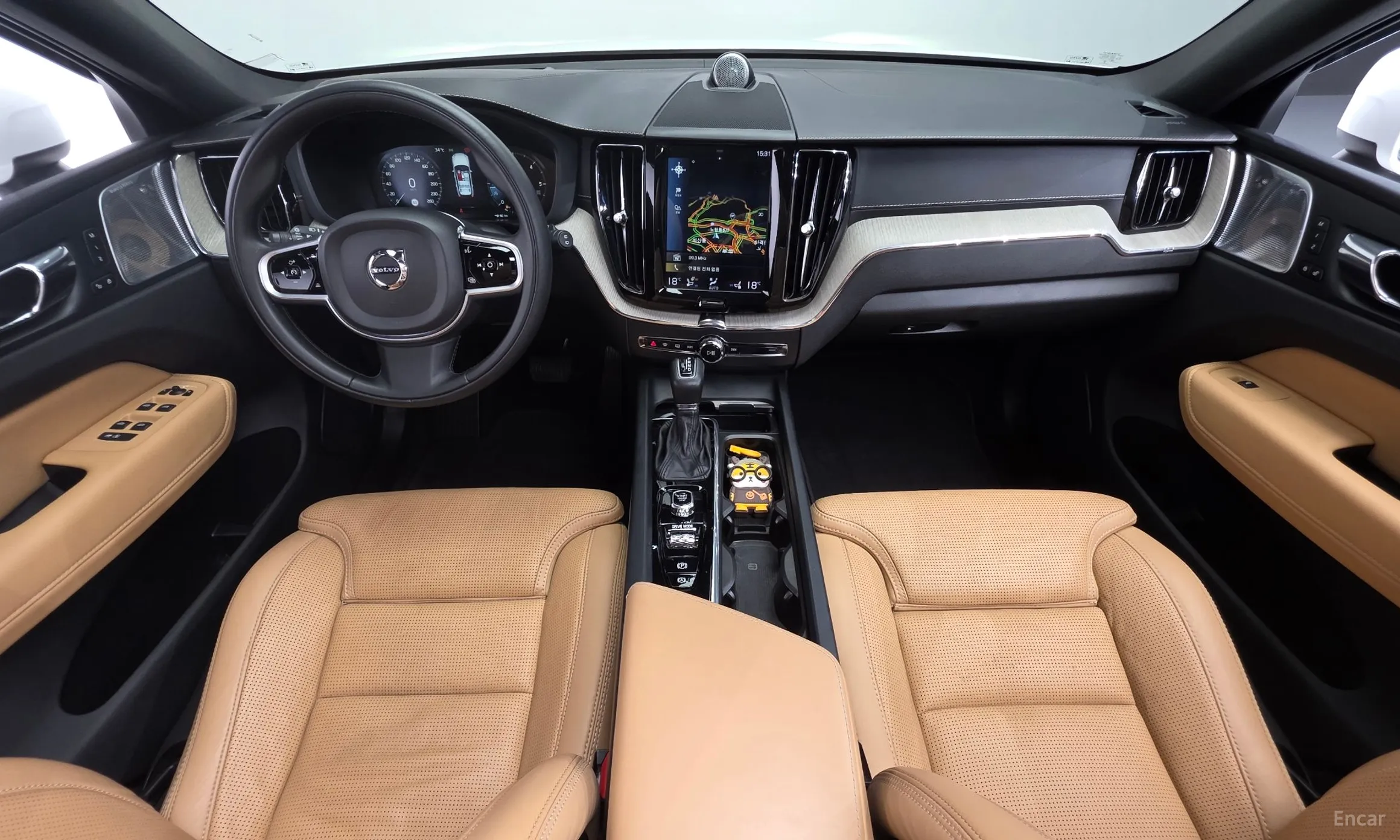 Volvo XC60 Gen 2 превью 7