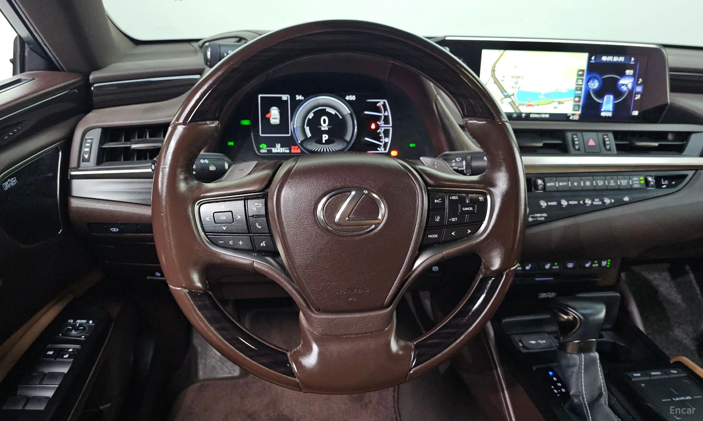 Lexus ES300h 7th Generation превью 13