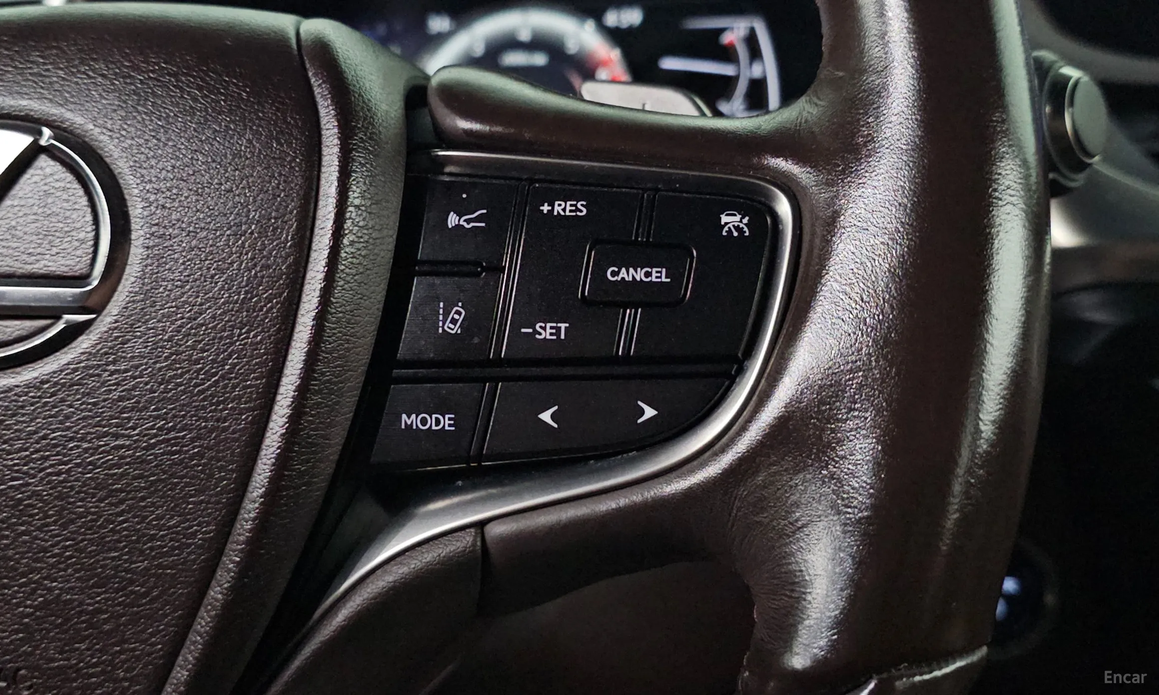 Lexus ES300h 7th Generation превью 19