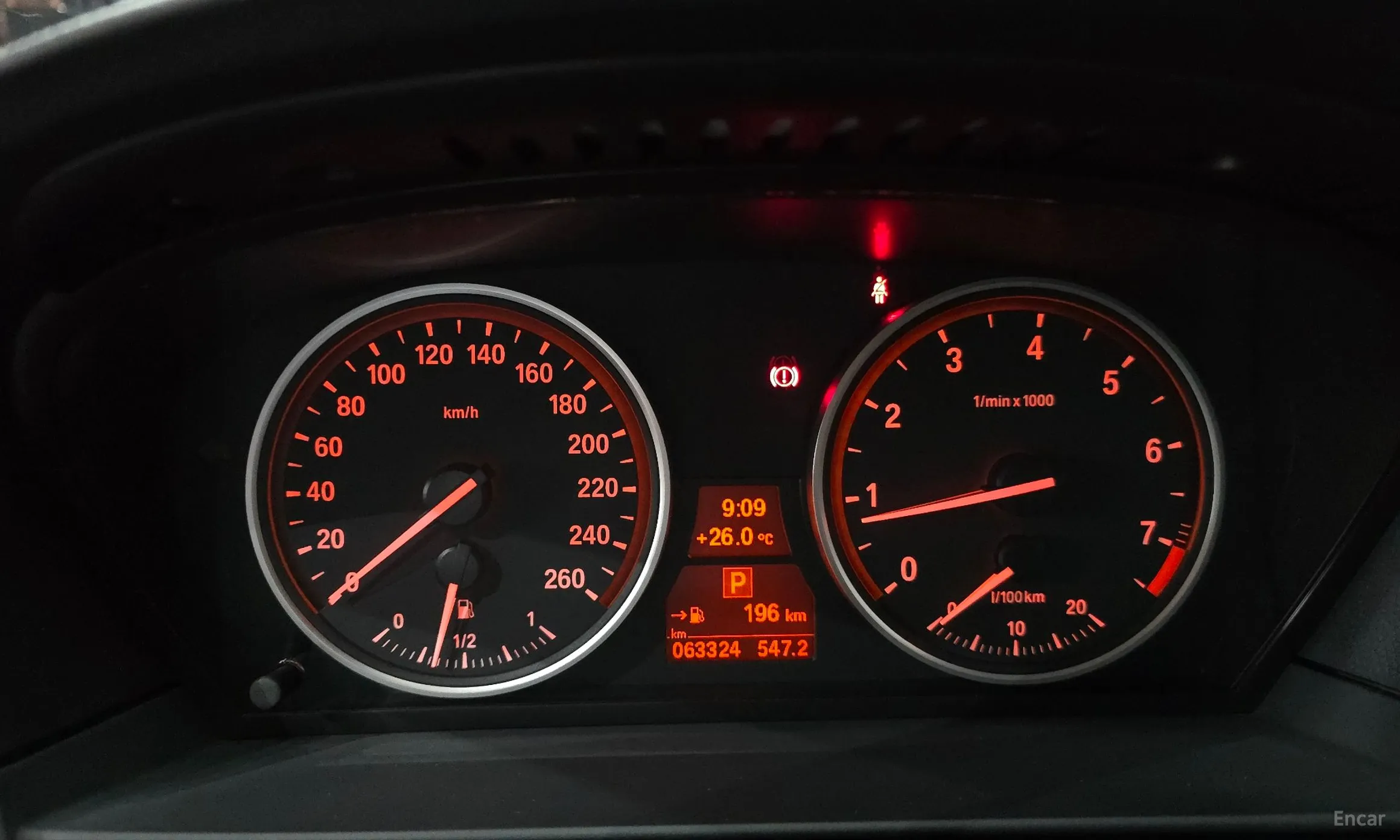 BMW 5 Series (E60) превью 8