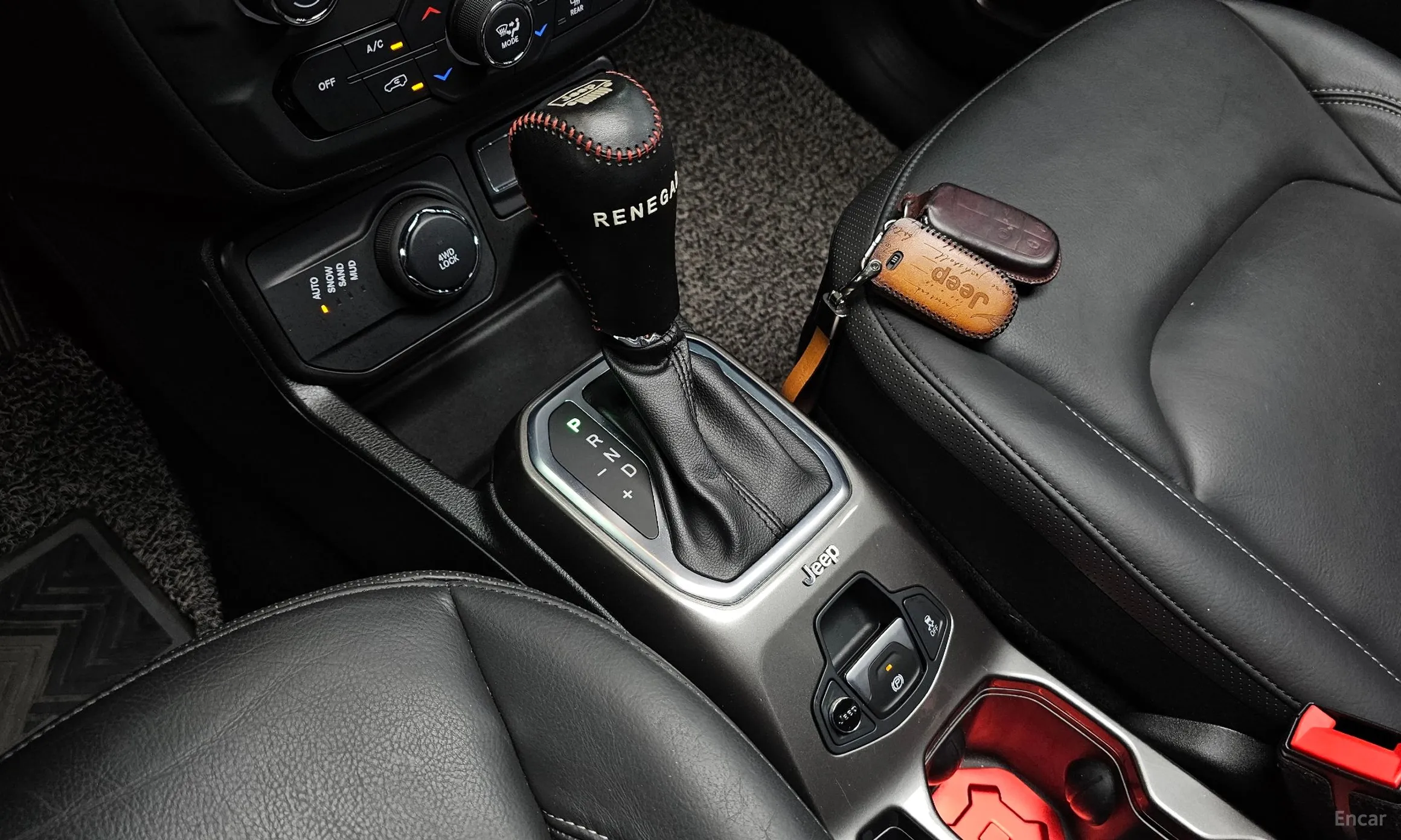 Jeep Renegade превью 9