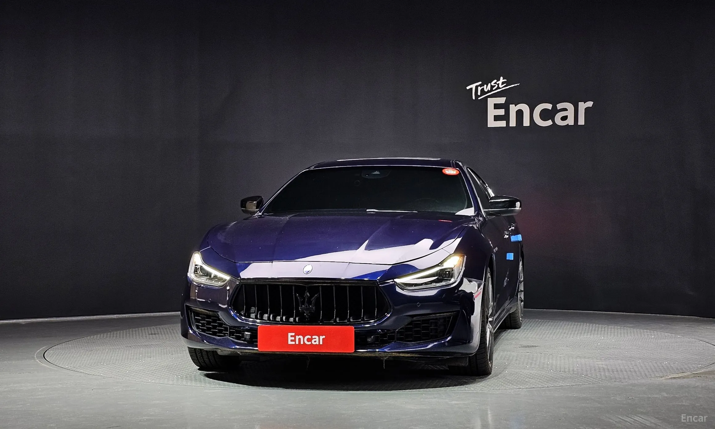 Maserati Ghibli превью 3